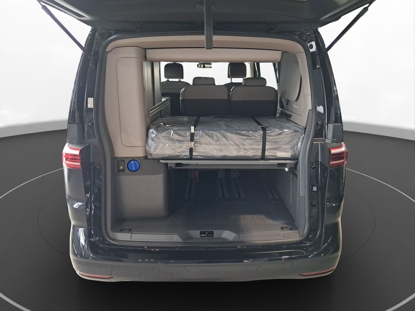 Volkswagen - California_18
