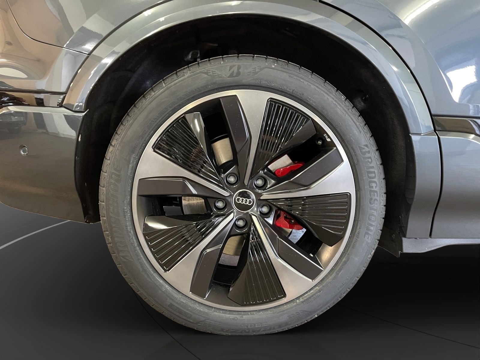 Audi - Q6 SUV e-tron_12 Audi - Q6 SUV e-tron_12