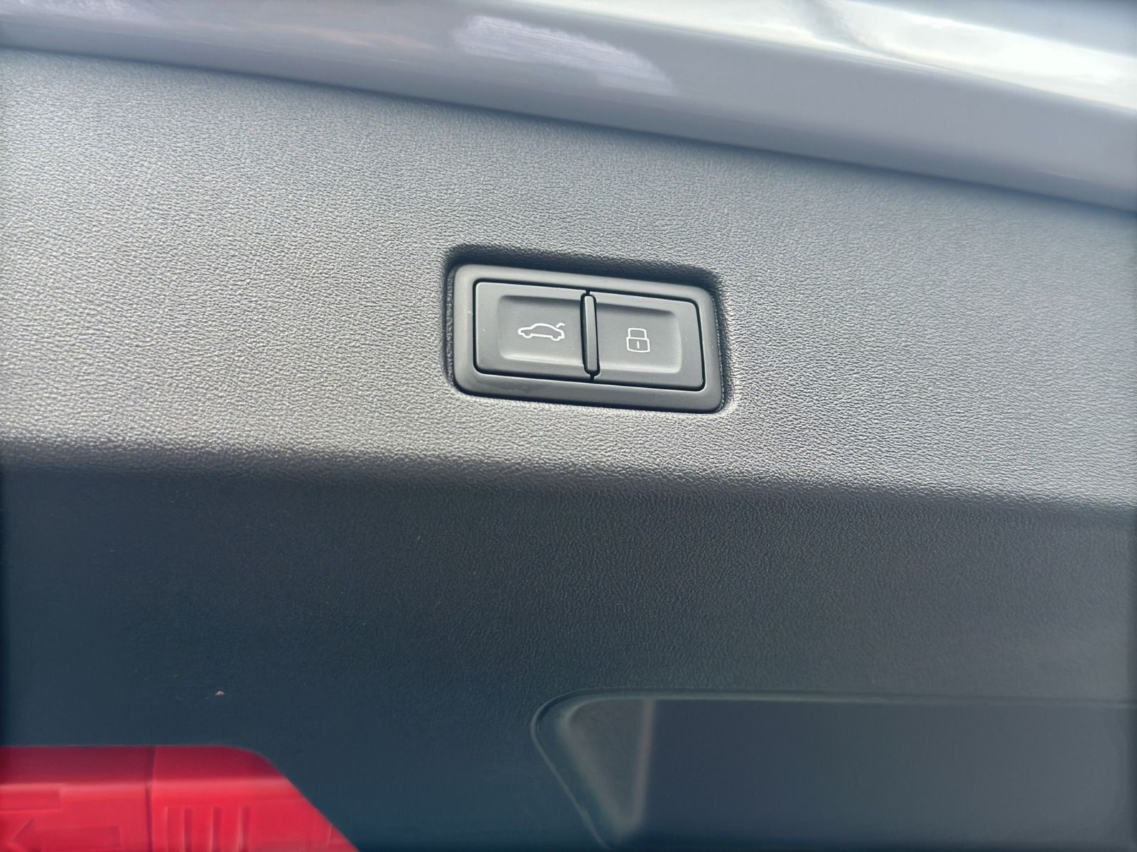 Audi - Q4_18