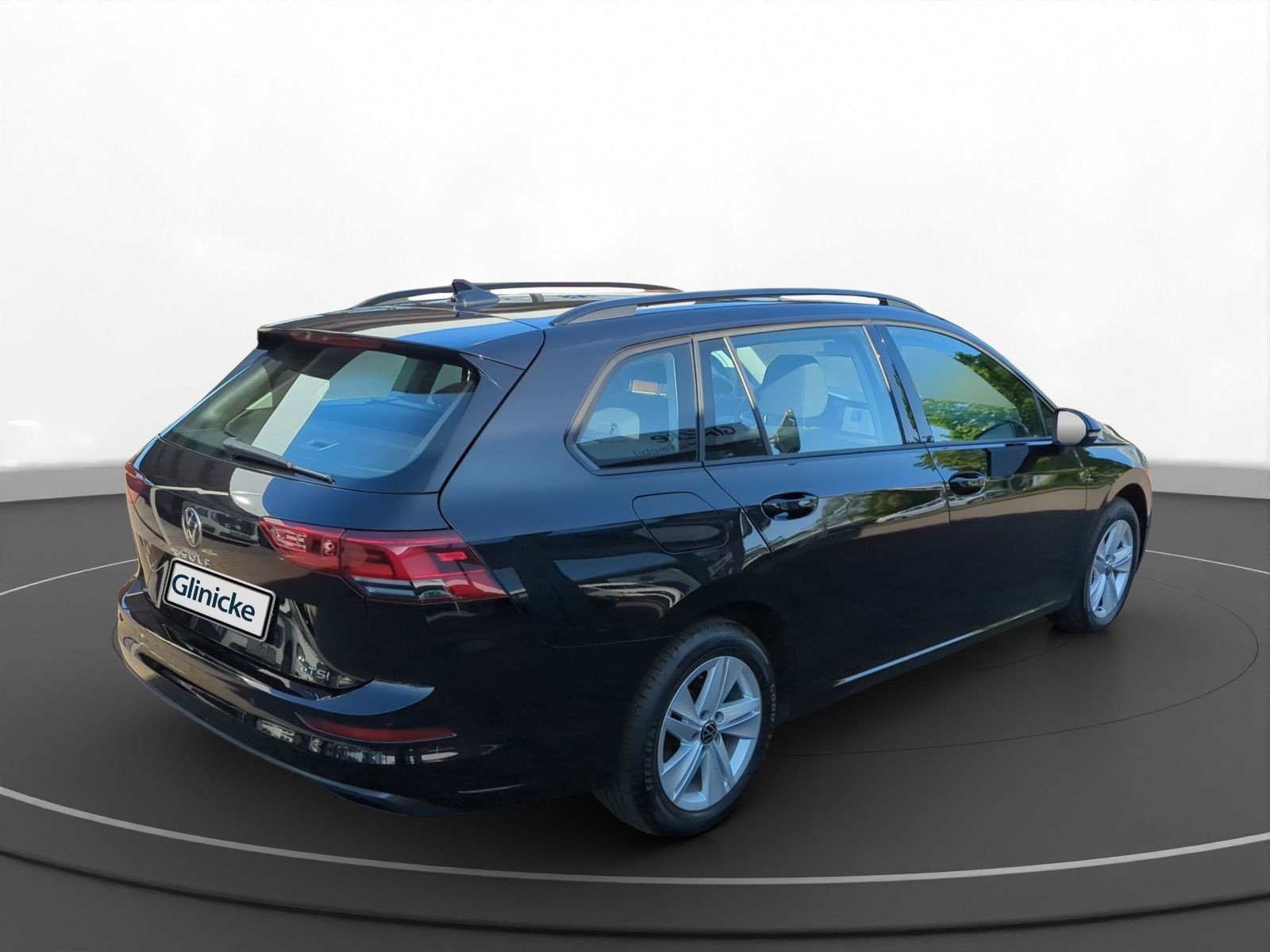 Volkswagen - Golf Variant_11
