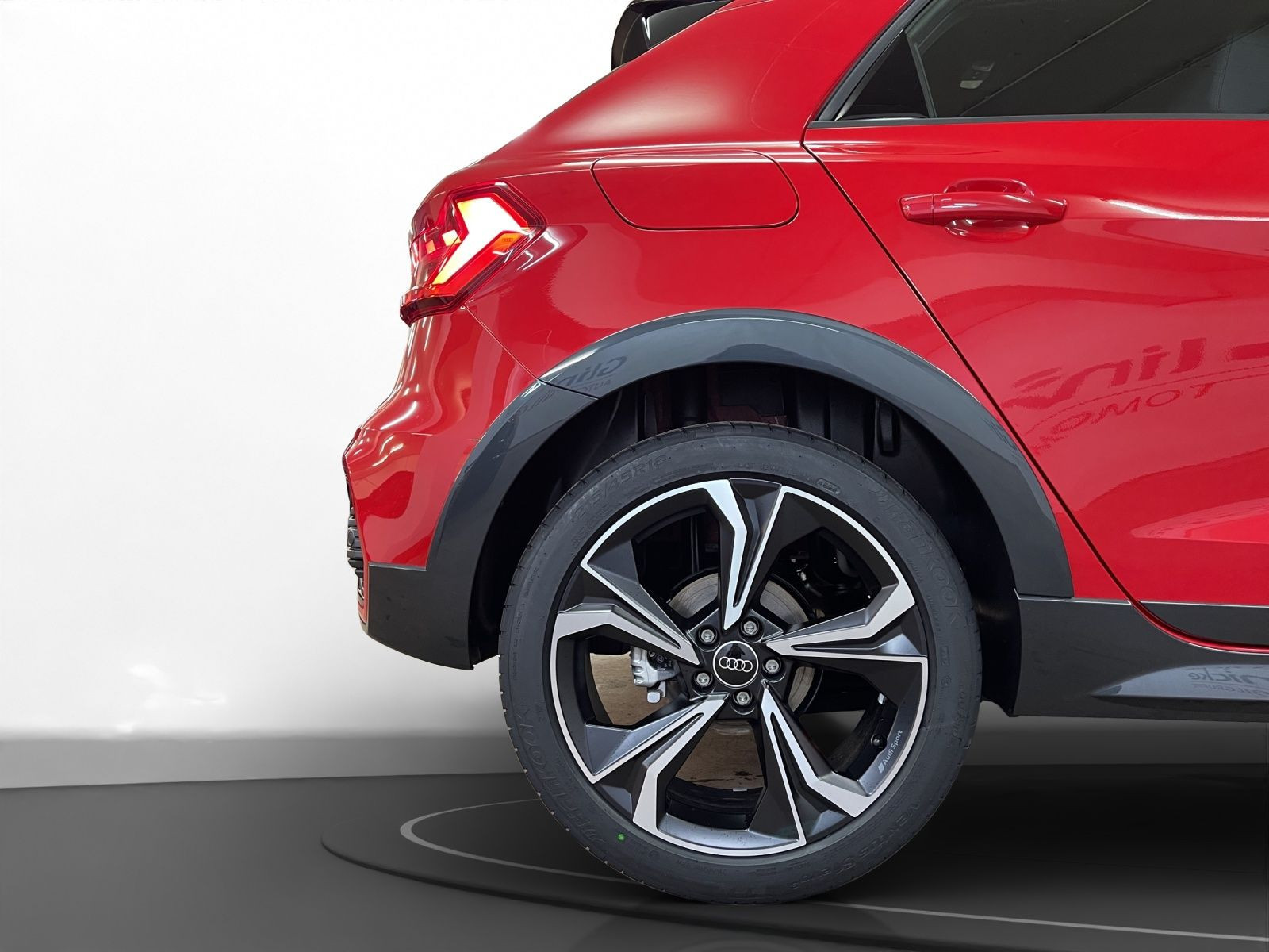 Audi - A1 allstreet_12