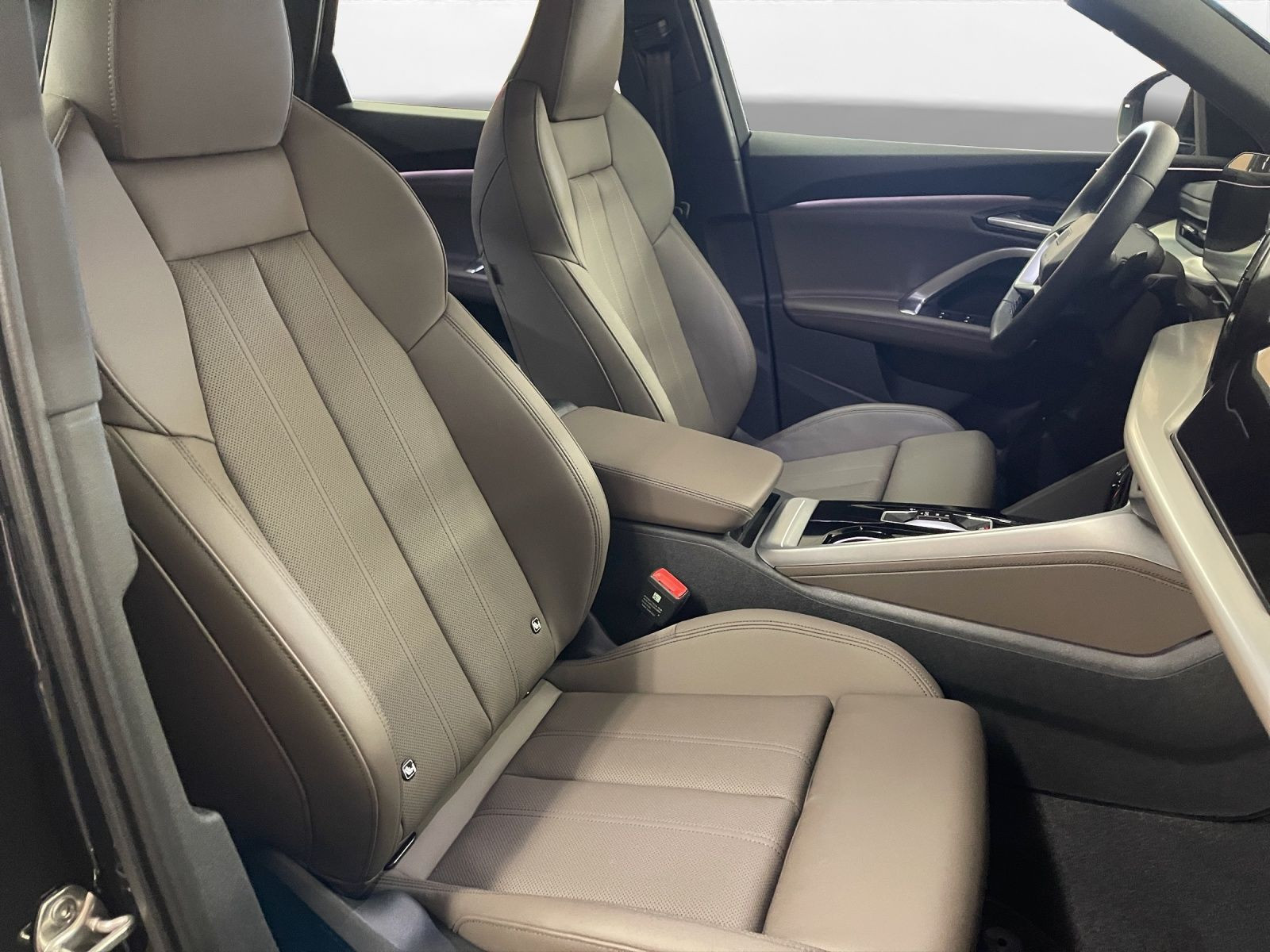 Audi - Q5_23