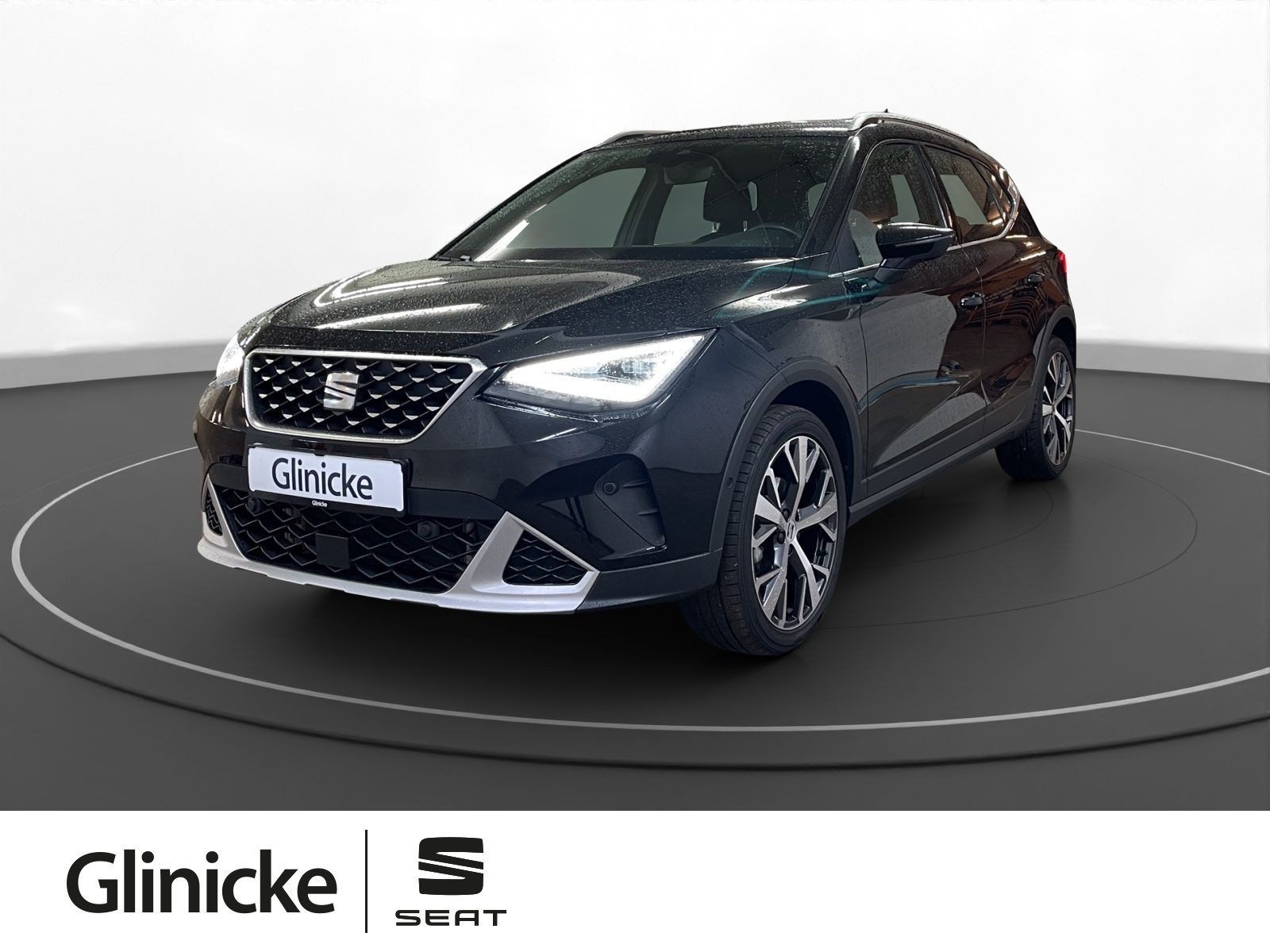 Arona 1.0 TSI Xperience AHK LED LM 18" Navi RFK+PDC