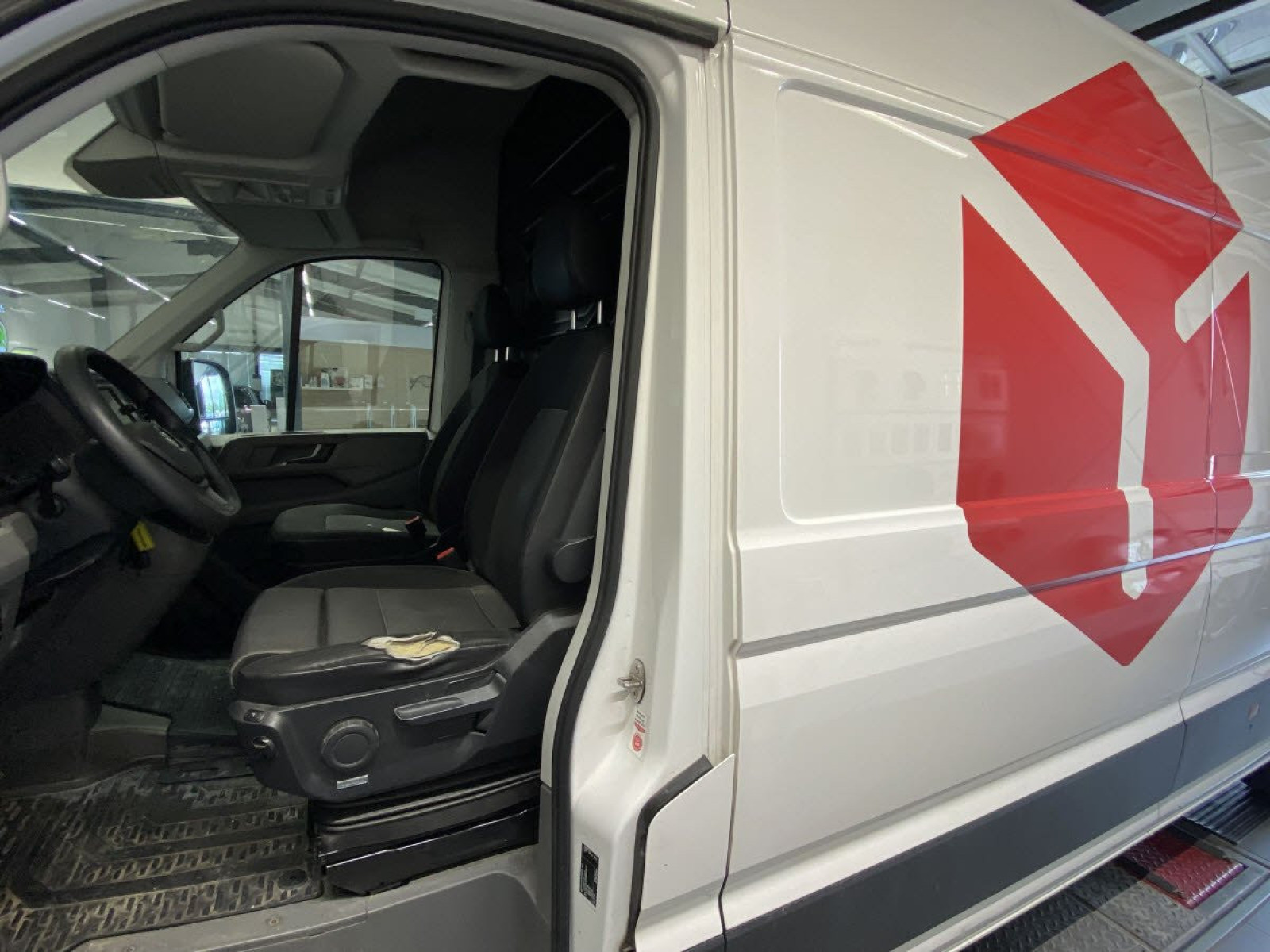 Volkswagen - Crafter_11