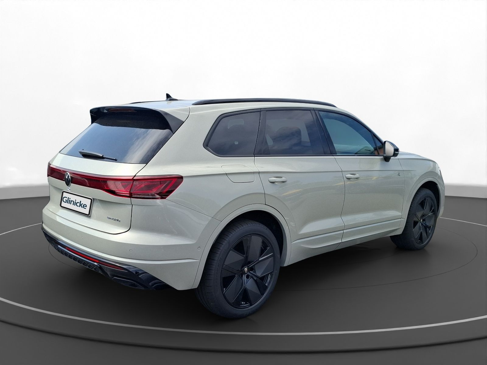 Volkswagen - Touareg_11
