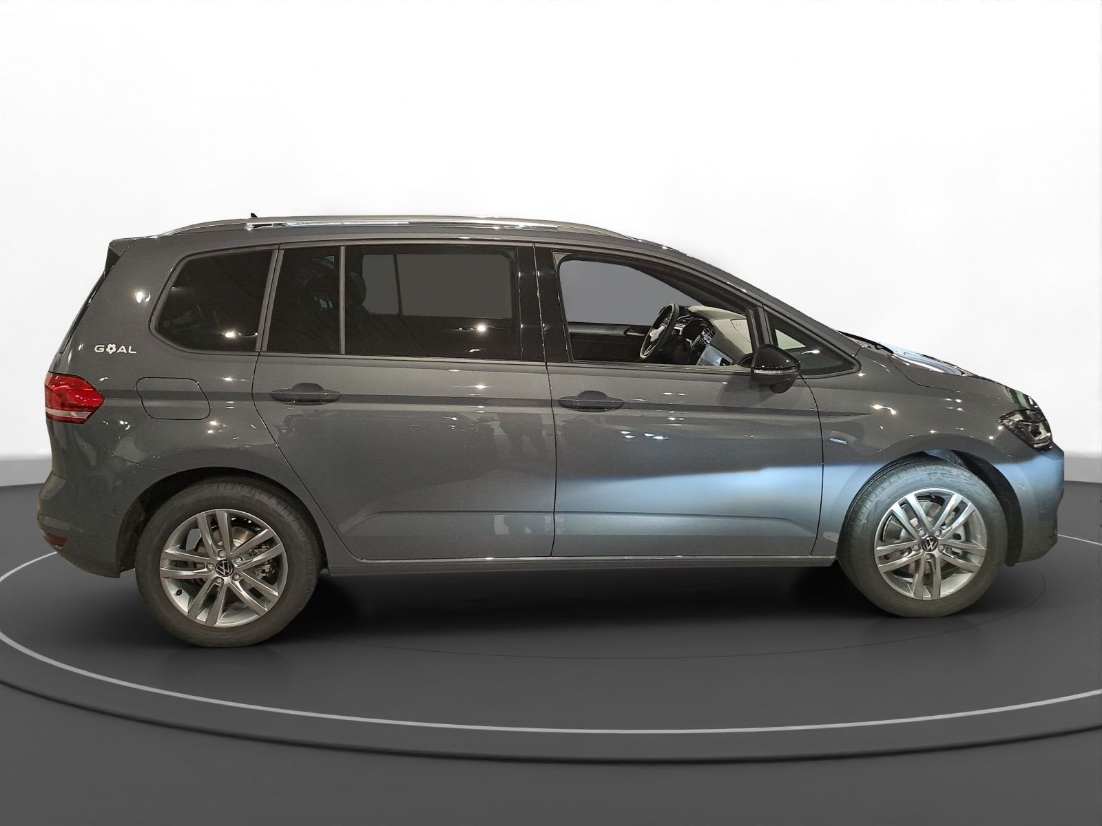 Volkswagen - Touran_6