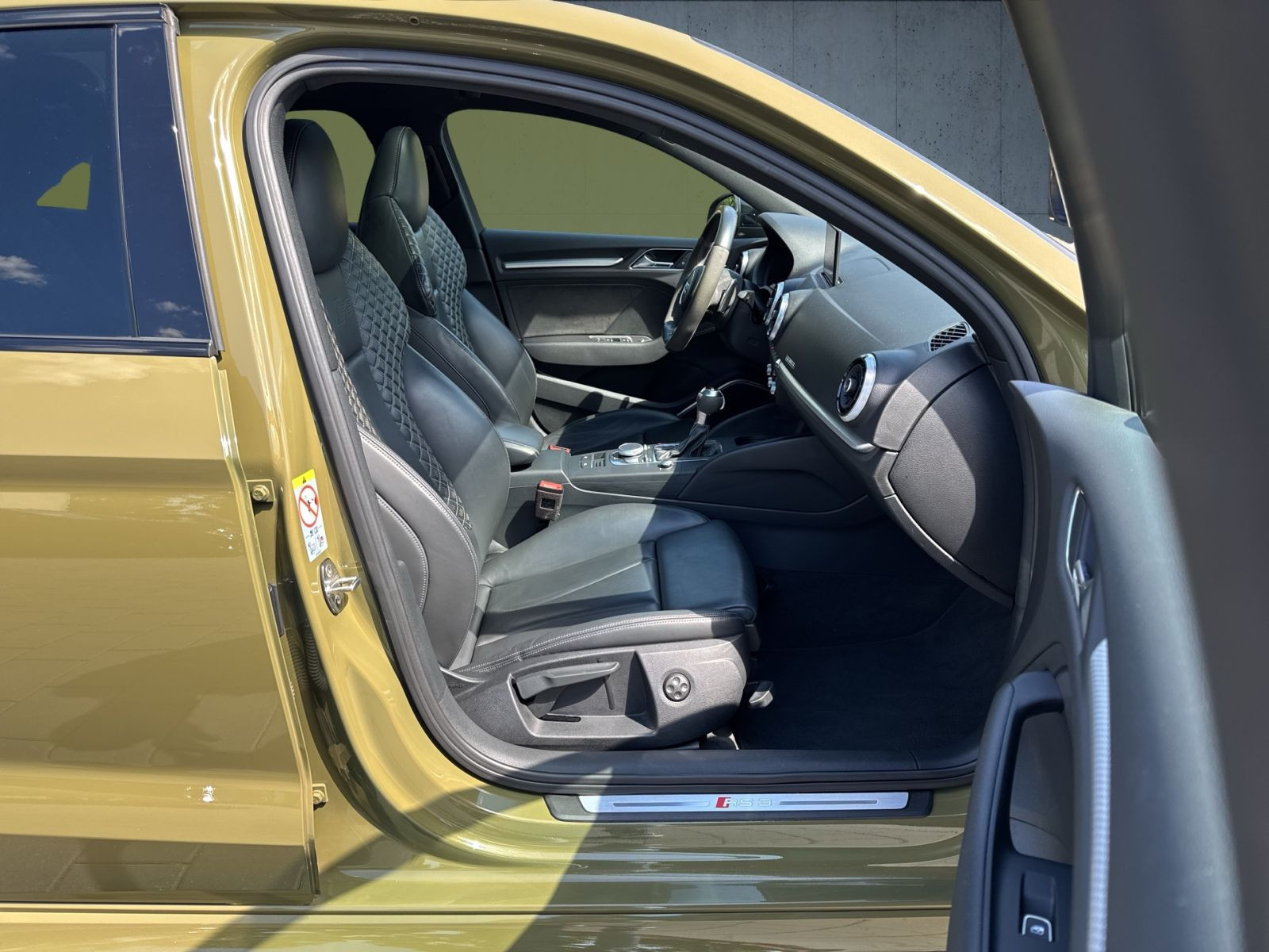 Audi - RS 3 Limousine_18
