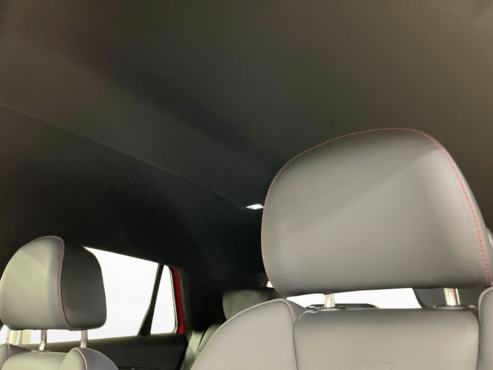 Audi - Q2_9