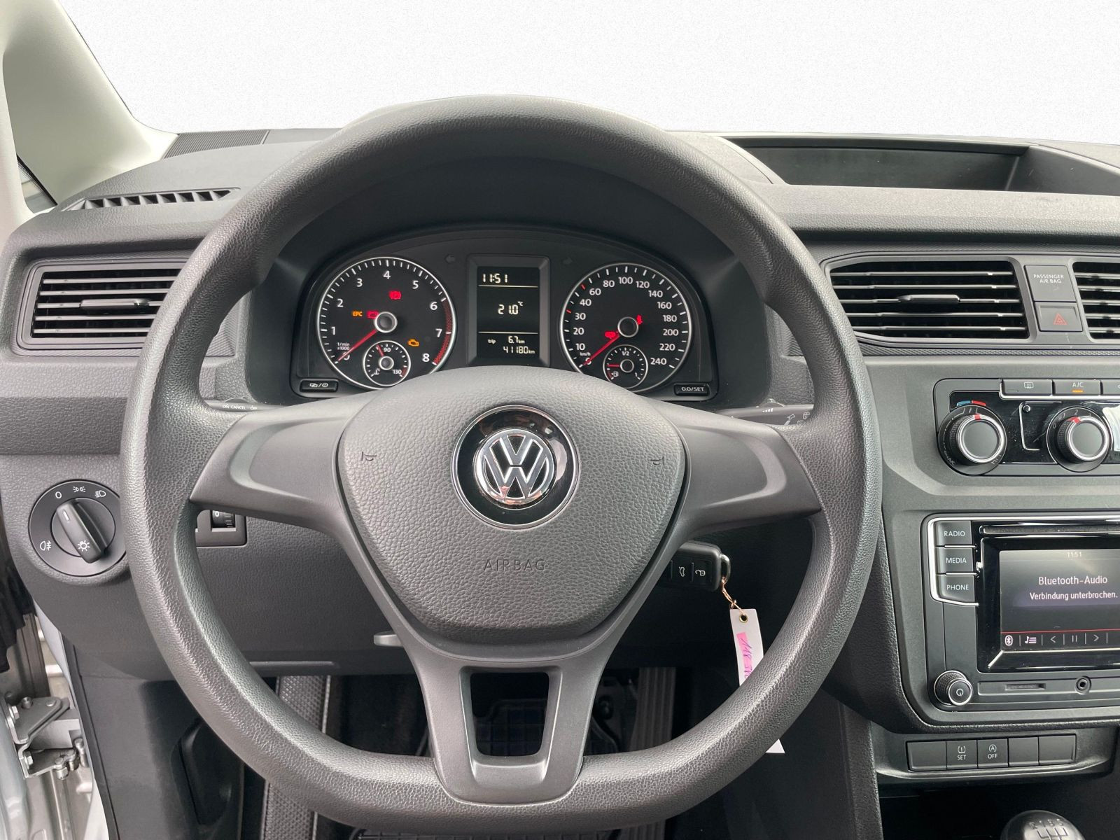 Volkswagen - Caddy Maxi_12