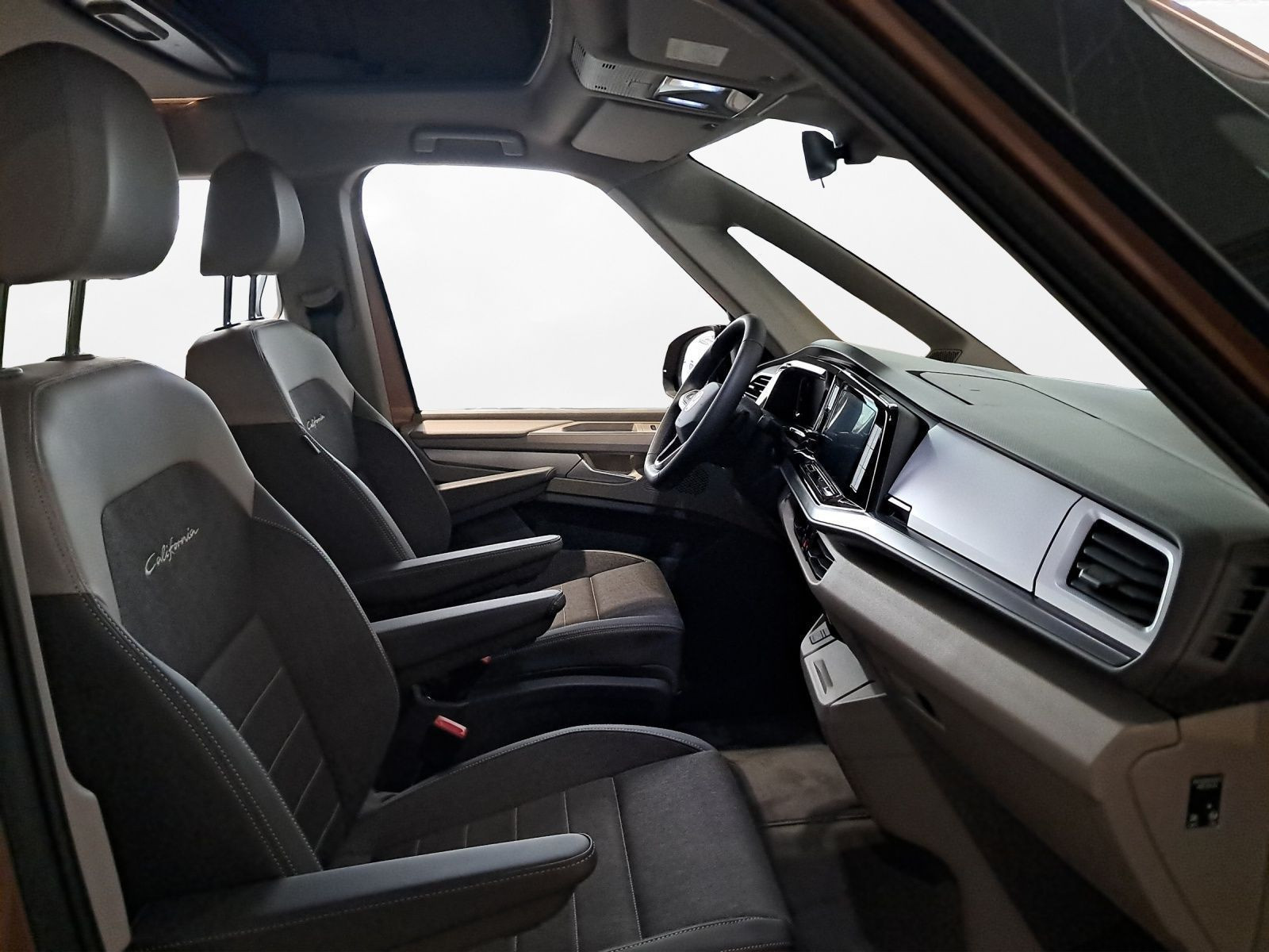 Volkswagen - California_7