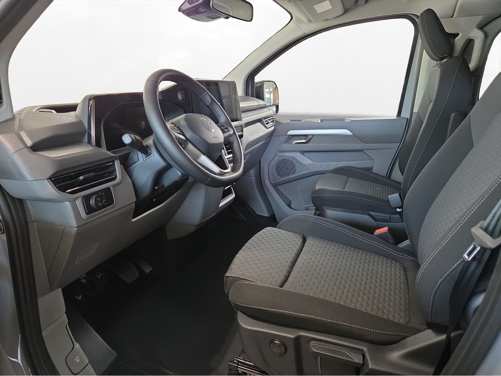 Volkswagen - T7 Caravelle_6