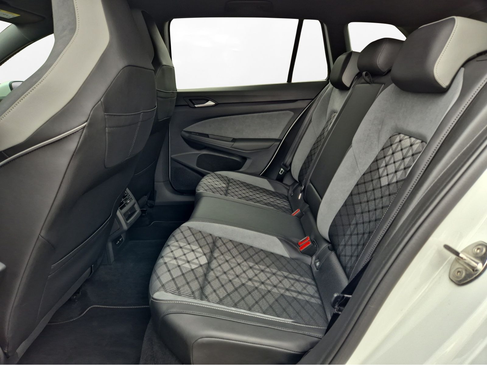 Volkswagen - Golf Variant_5