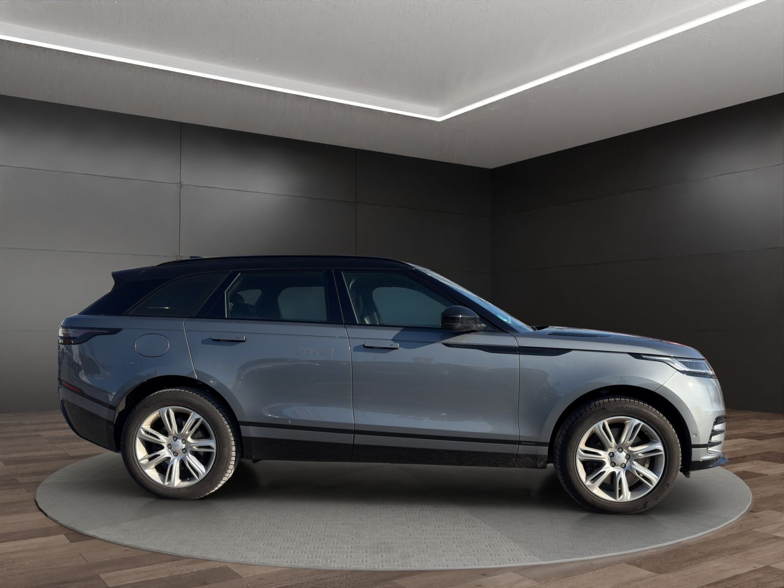 Land Rover - Range Rover Velar_3