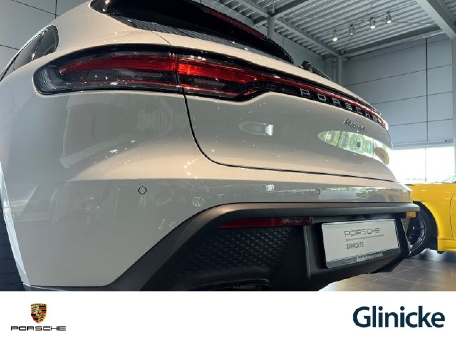 Porsche - Macan_25