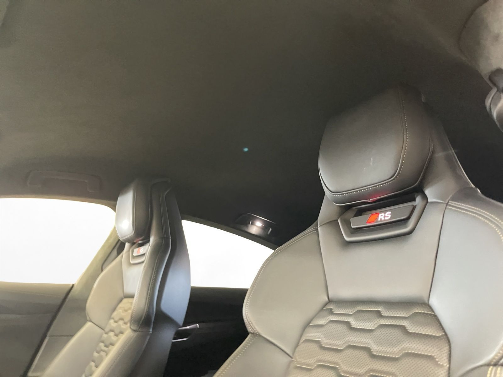 Audi - RS e-tron GT_11