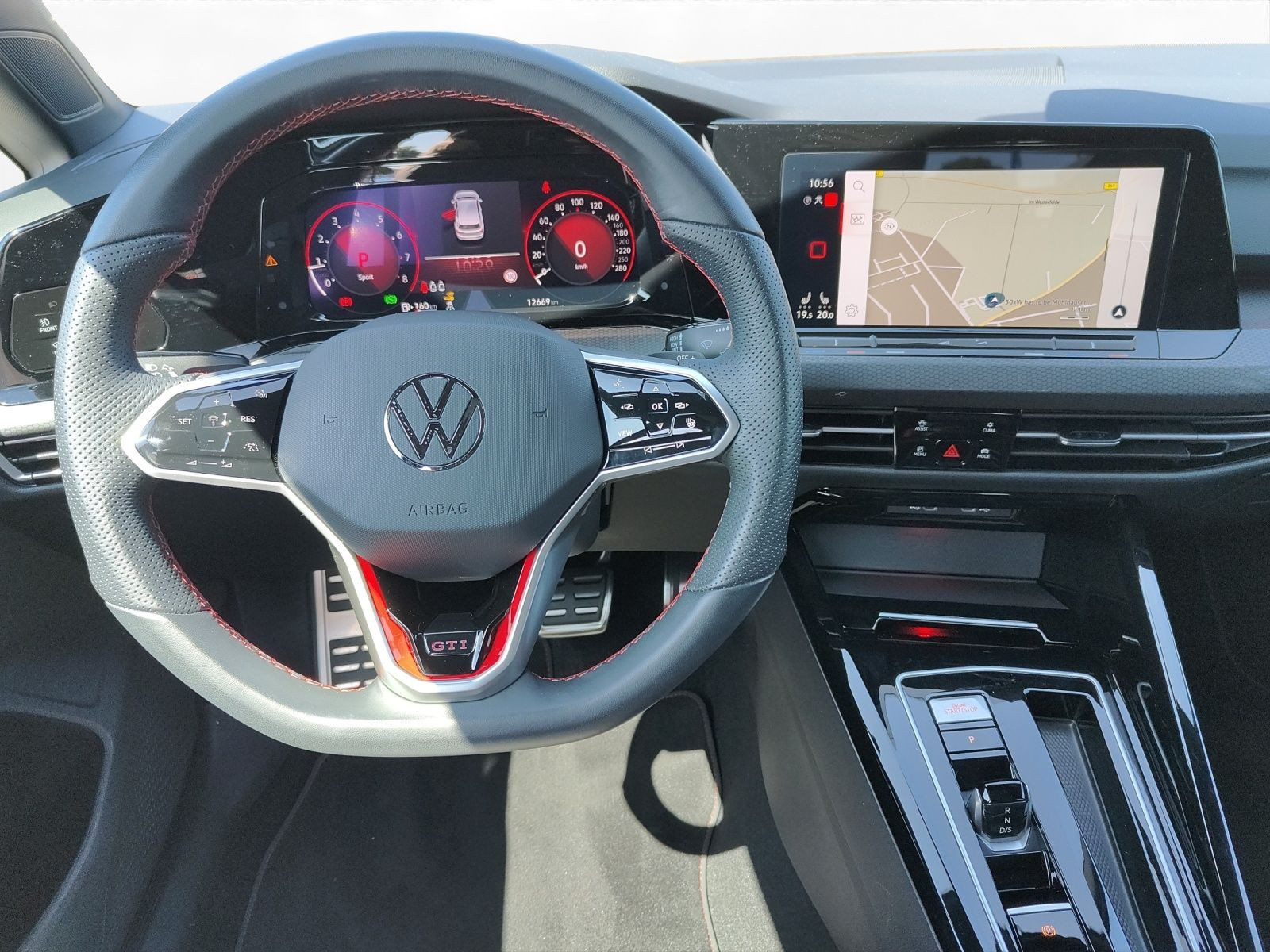 Volkswagen - Golf GTI_7