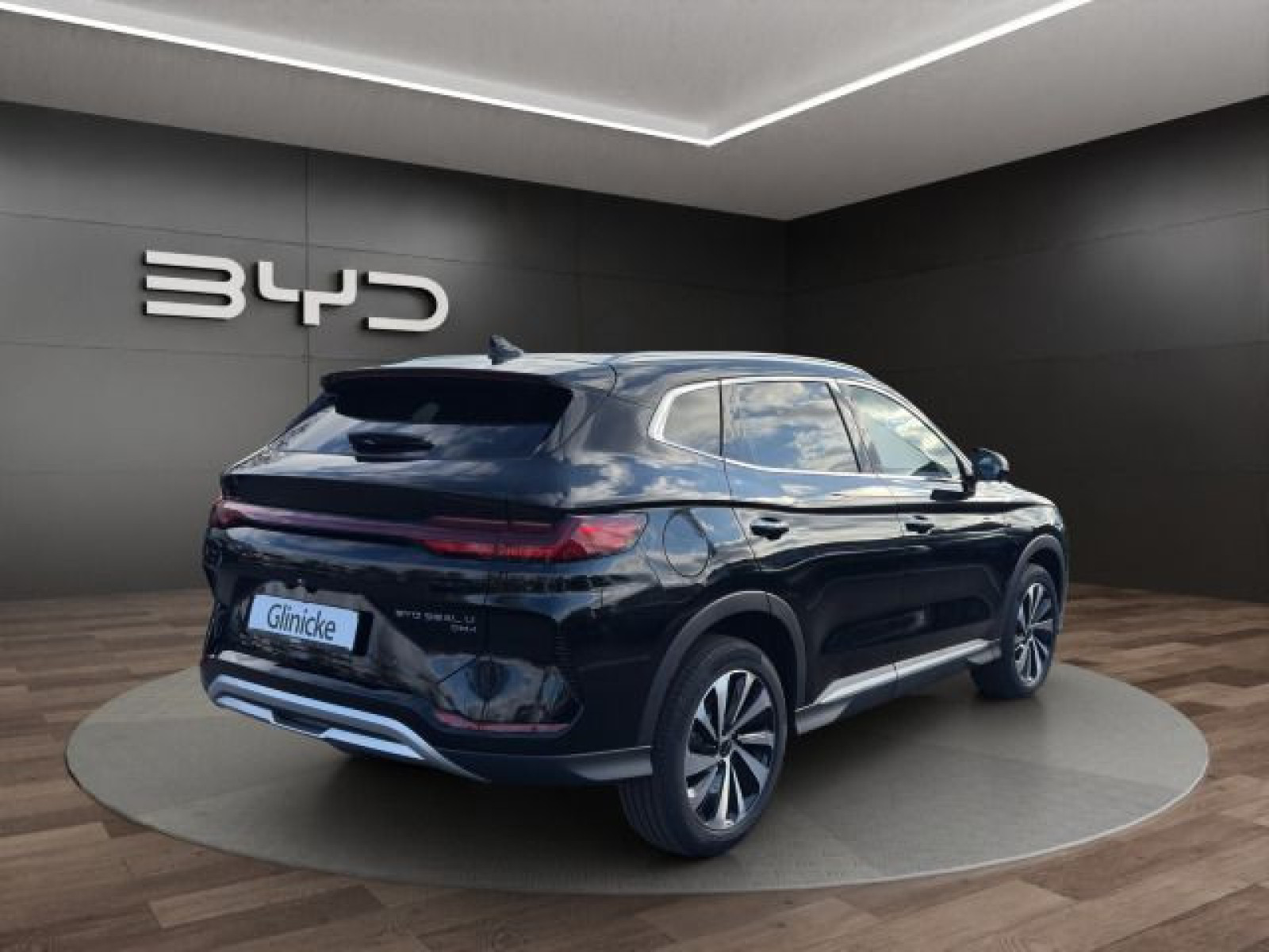 BYD - Seal U_6