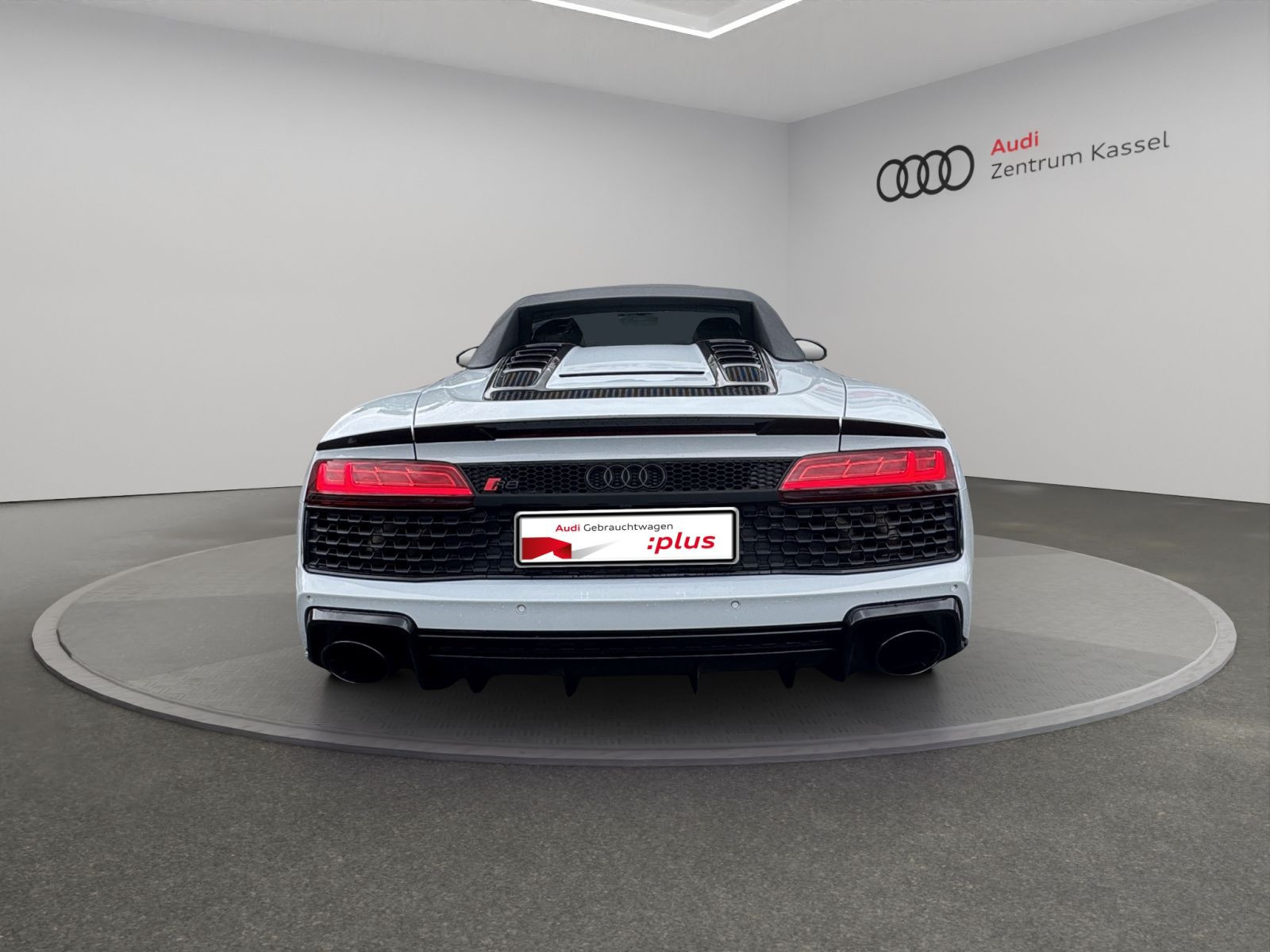 Audi - R8 Spyder_6