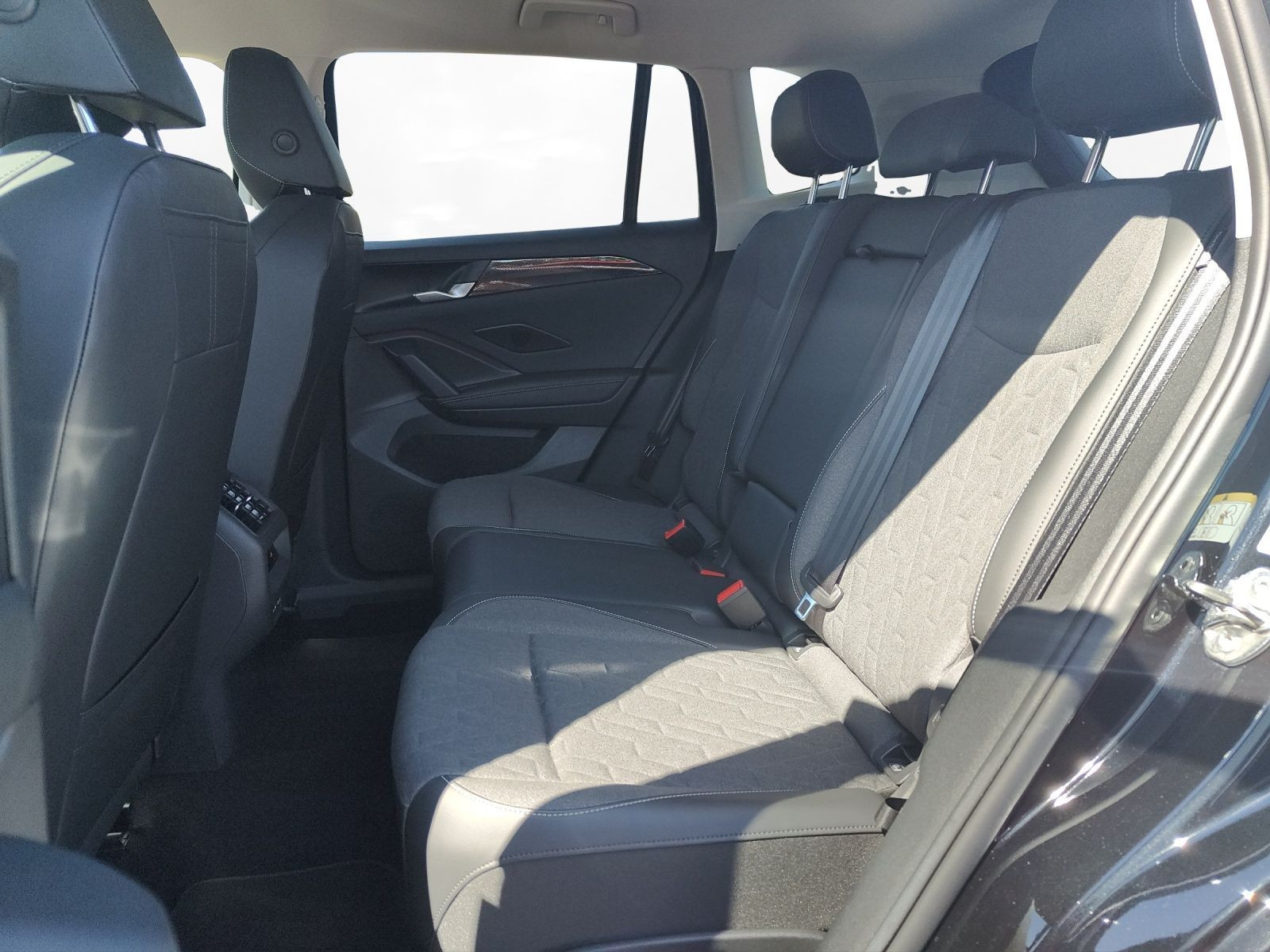 Volkswagen - Tiguan_4