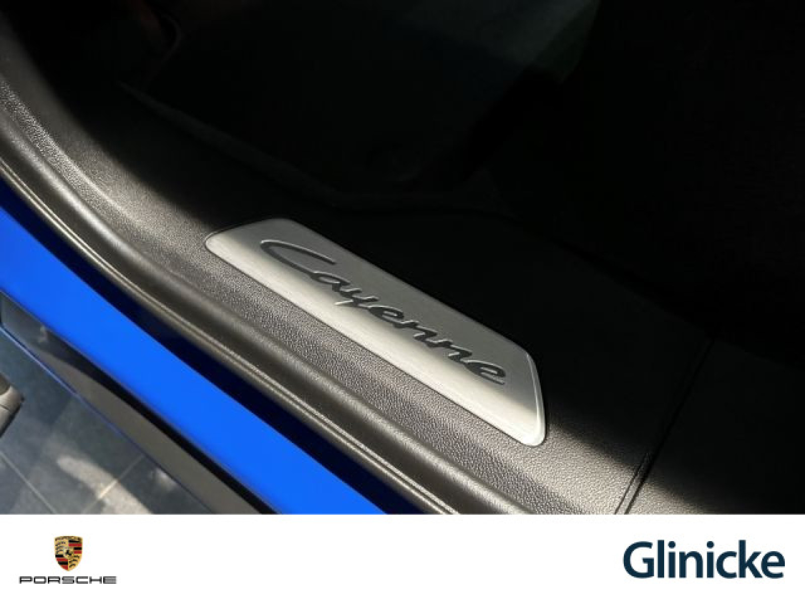 Porsche - Cayenne_25