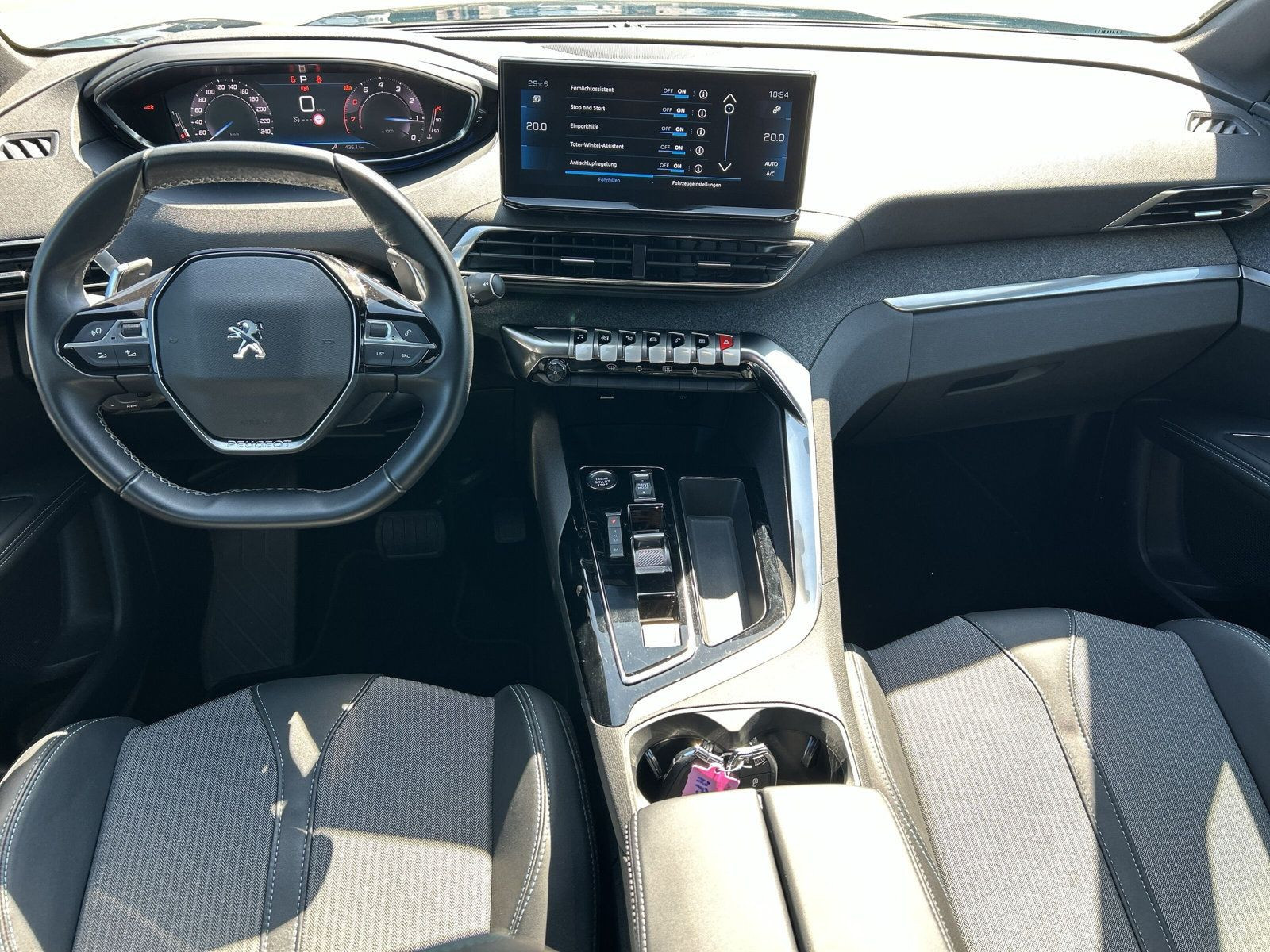 Peugeot - 3008_12