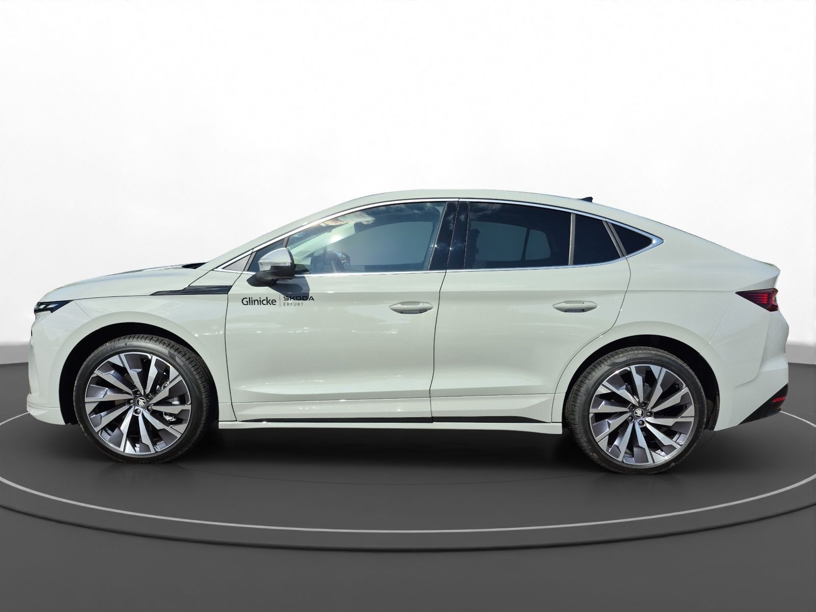 Škoda - Enyaq_7