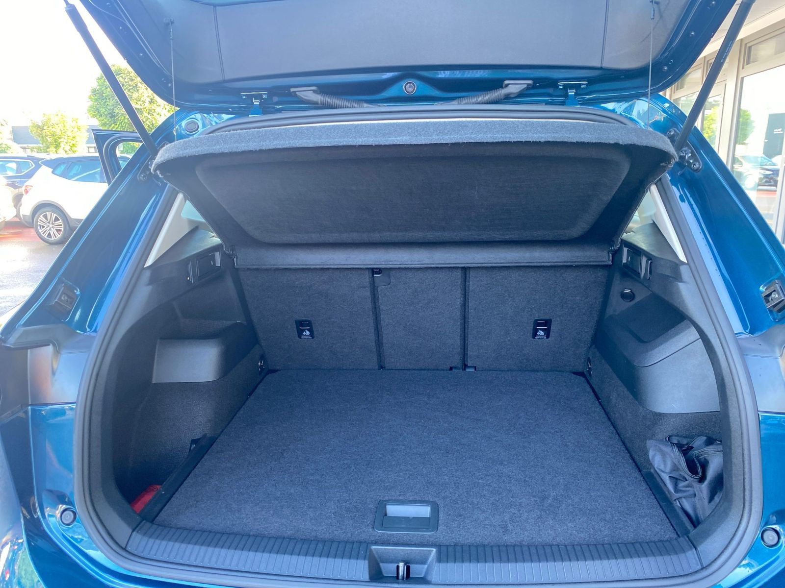 Volkswagen - Tiguan_16