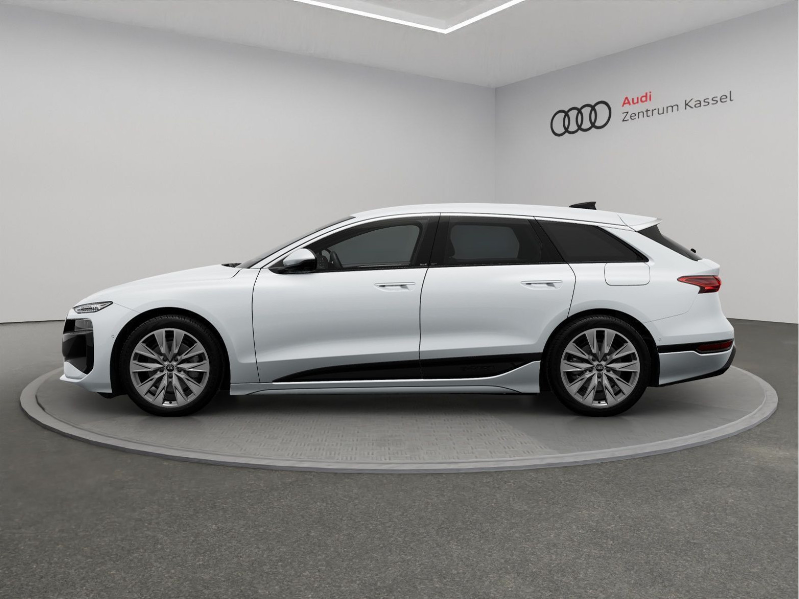 Audi - A6 Avant e-tron_4