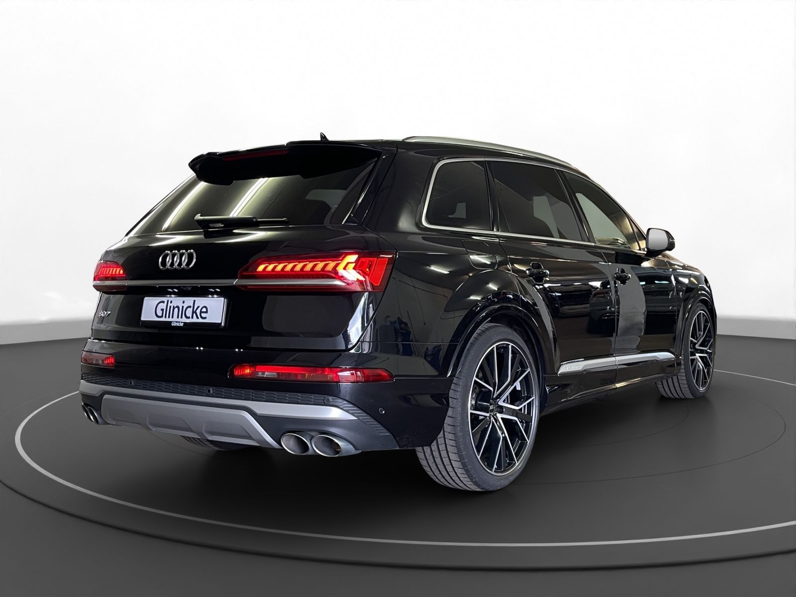 Audi - SQ7_6