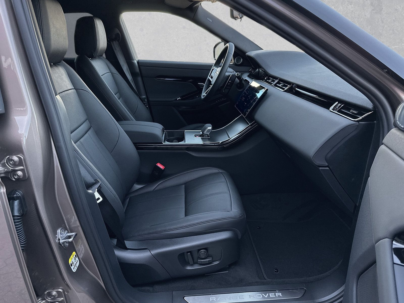Land Rover - Range Rover Evoque_3