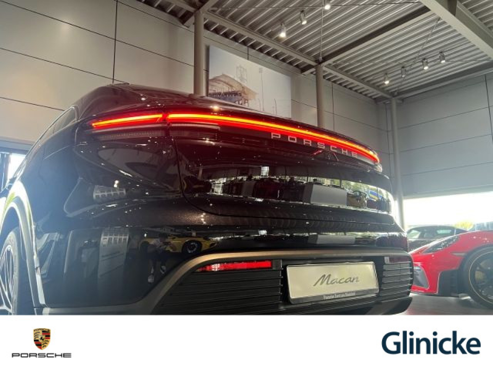 Porsche - Macan_13
