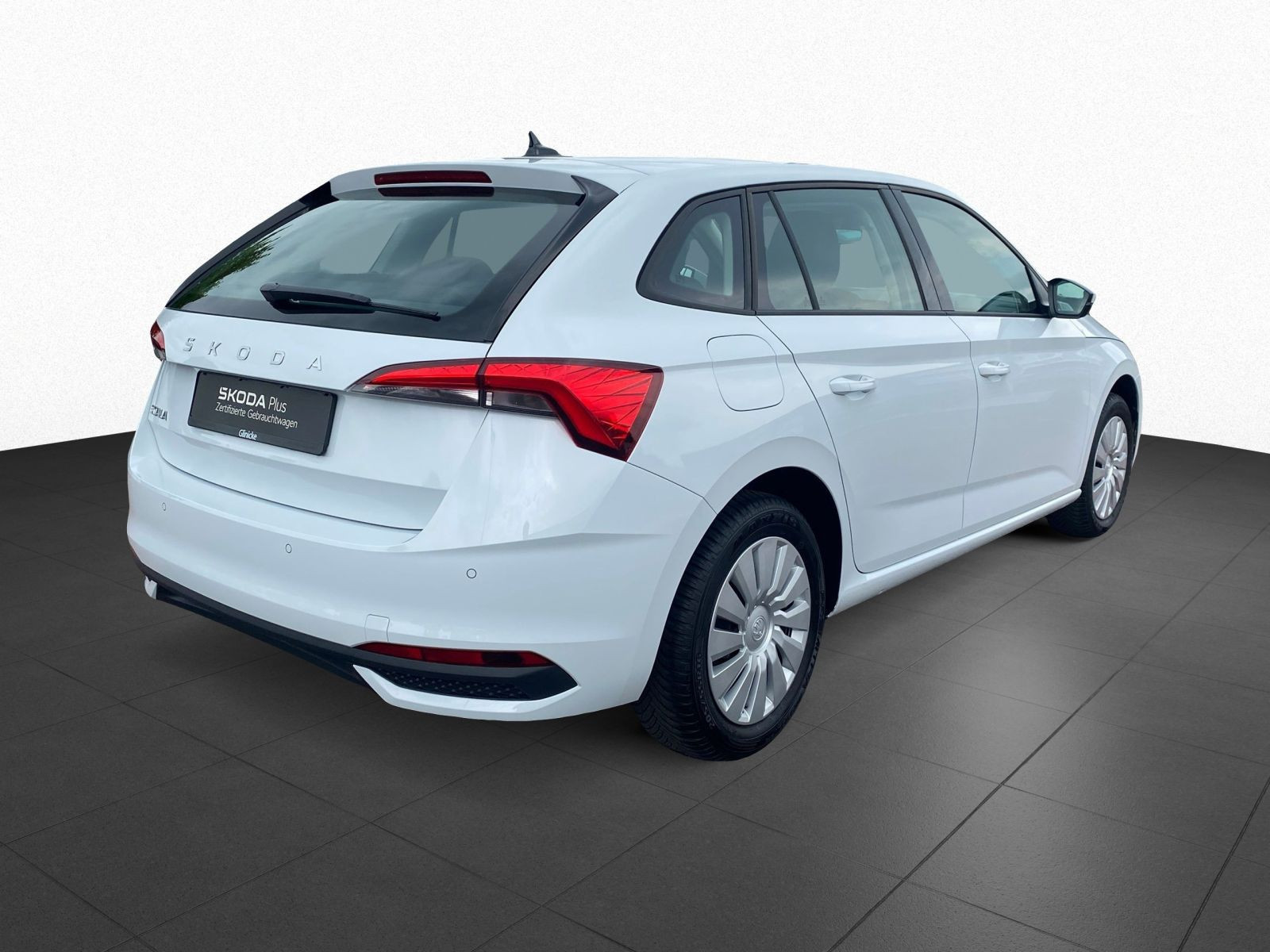 Škoda - Scala_4