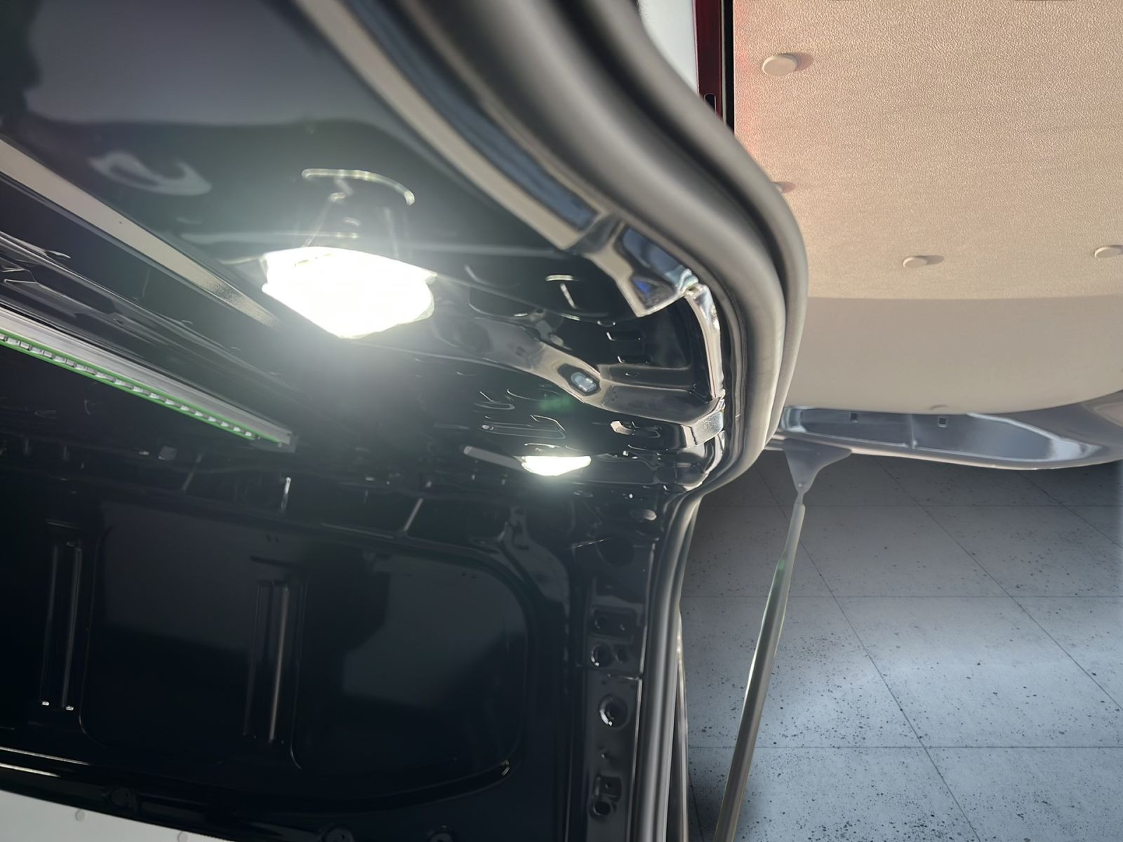 Volkswagen - Transporter Kasten_15