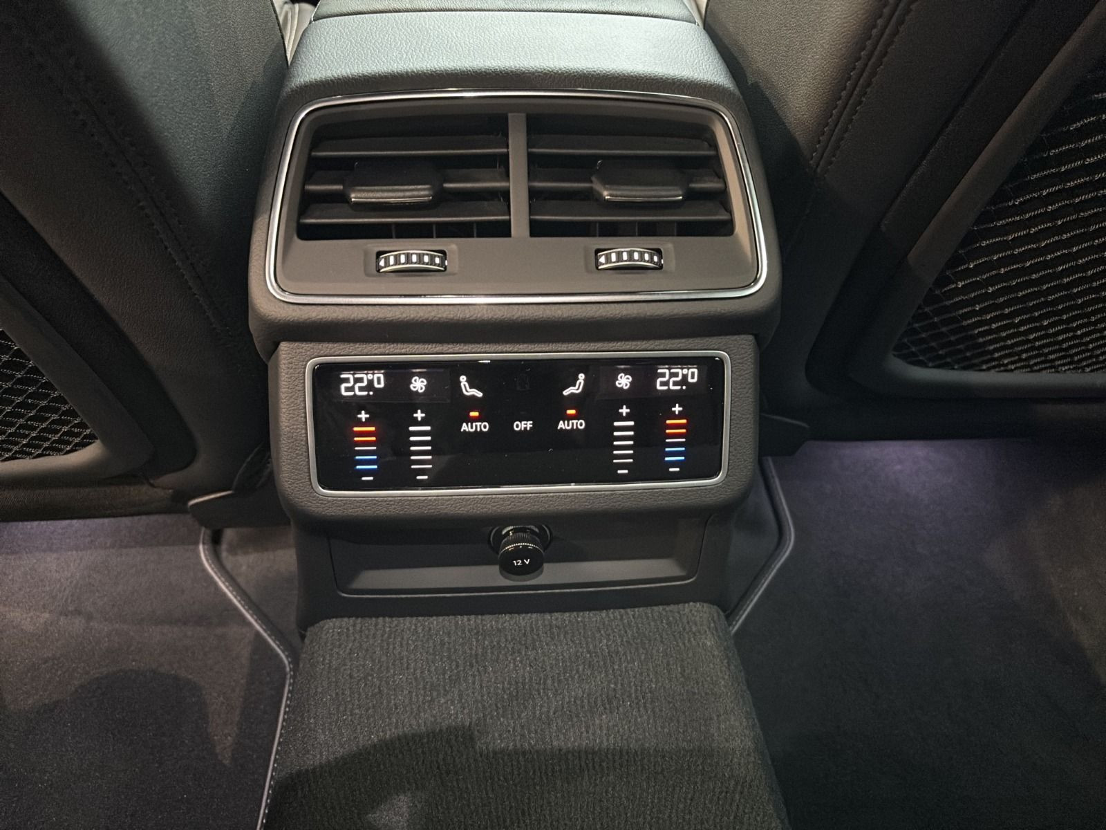 Audi - A6 Avant_18