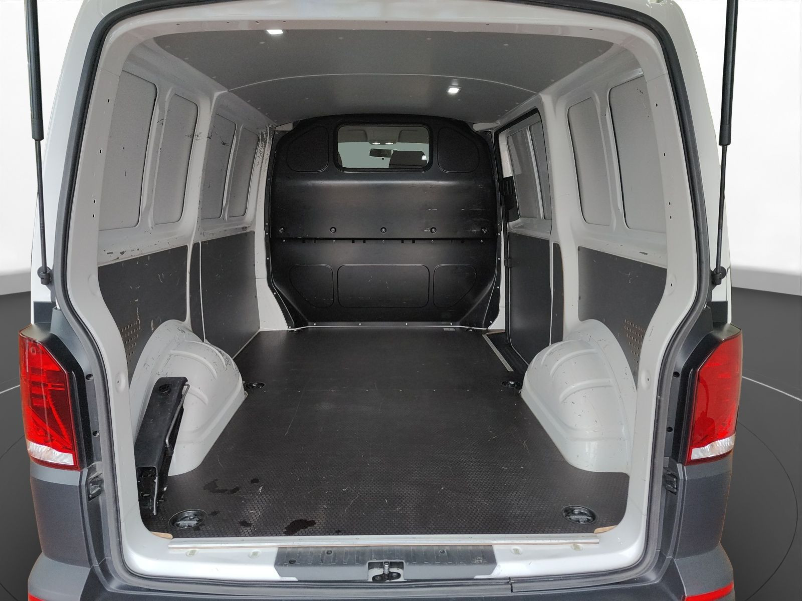 Volkswagen - T6.1 Transporter_10 Volkswagen - T6.1 Transporter_10