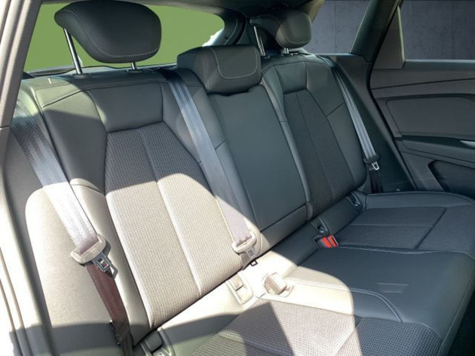 Audi - Q4 e-tron_20