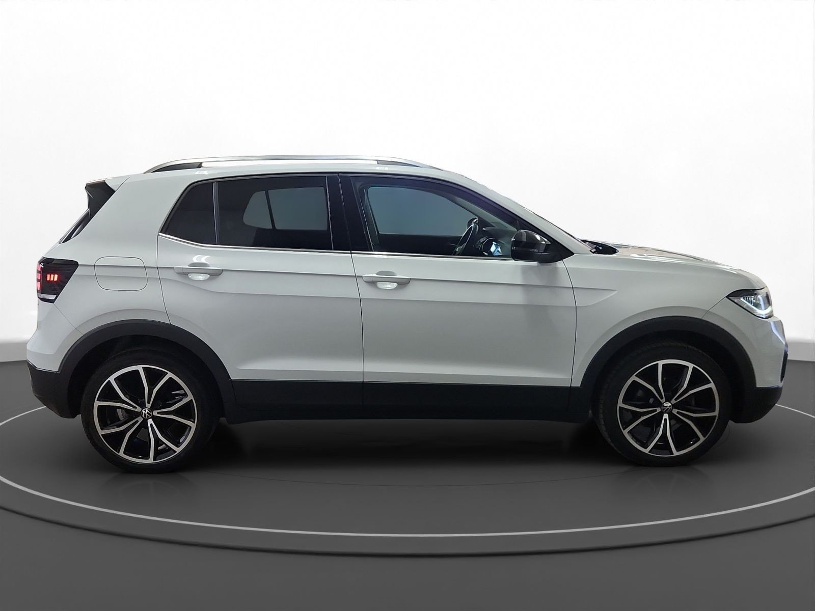 Volkswagen - T-Cross_5