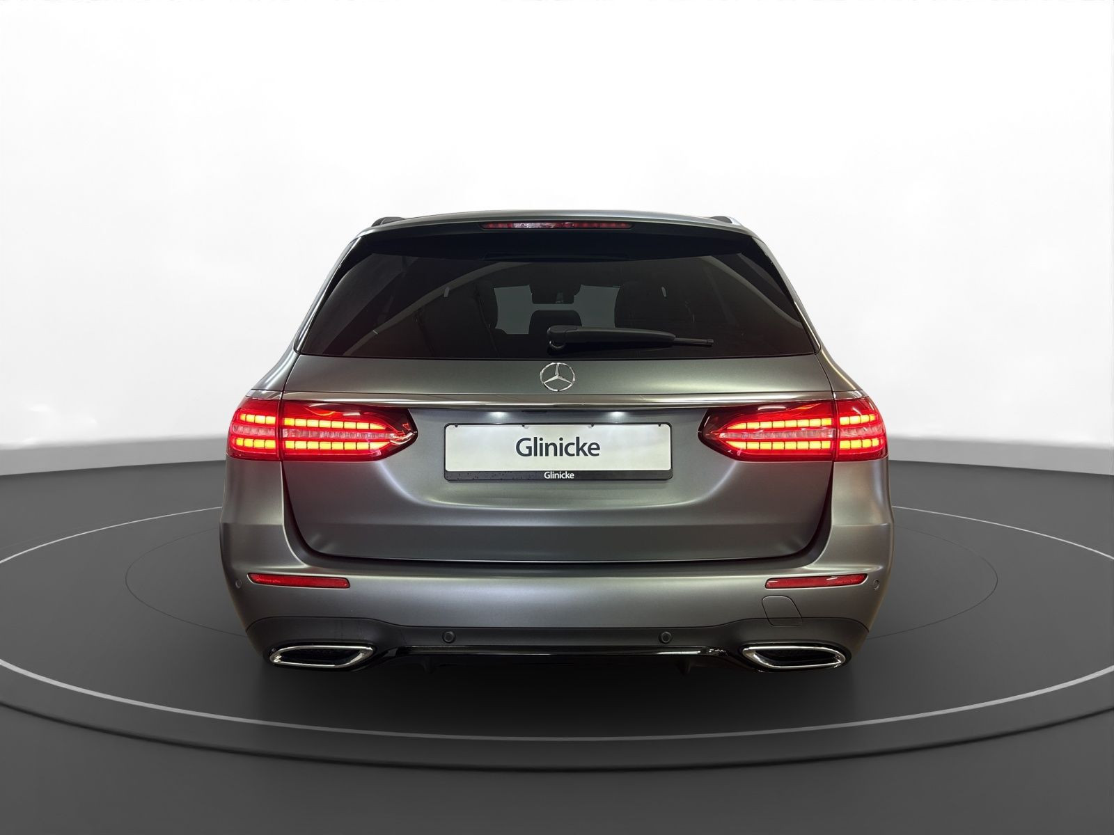 Mercedes-Benz - E 400_3