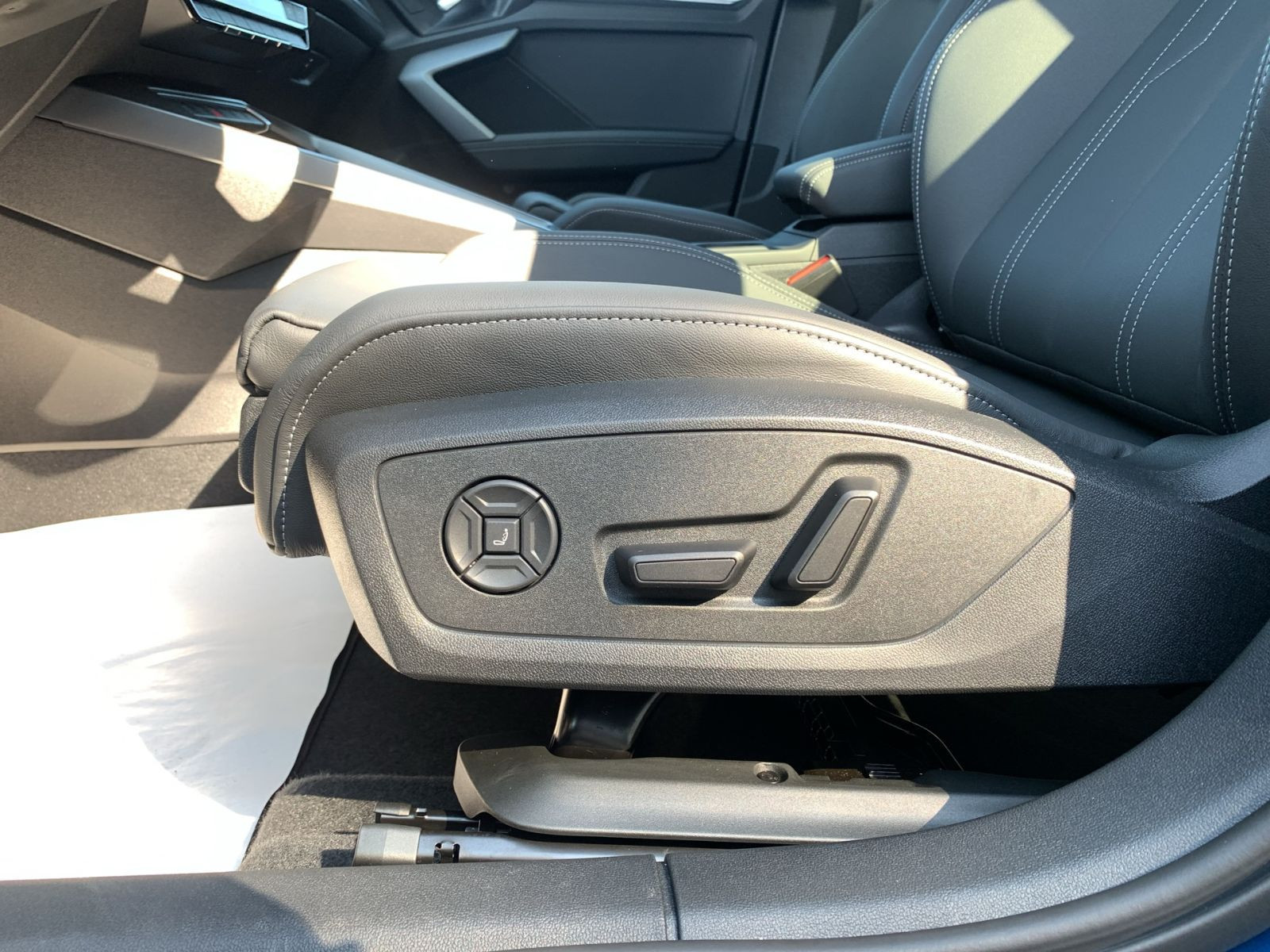 Audi - S3 Limousine_28