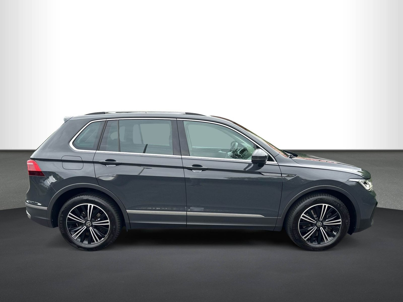 Volkswagen - Tiguan_8
