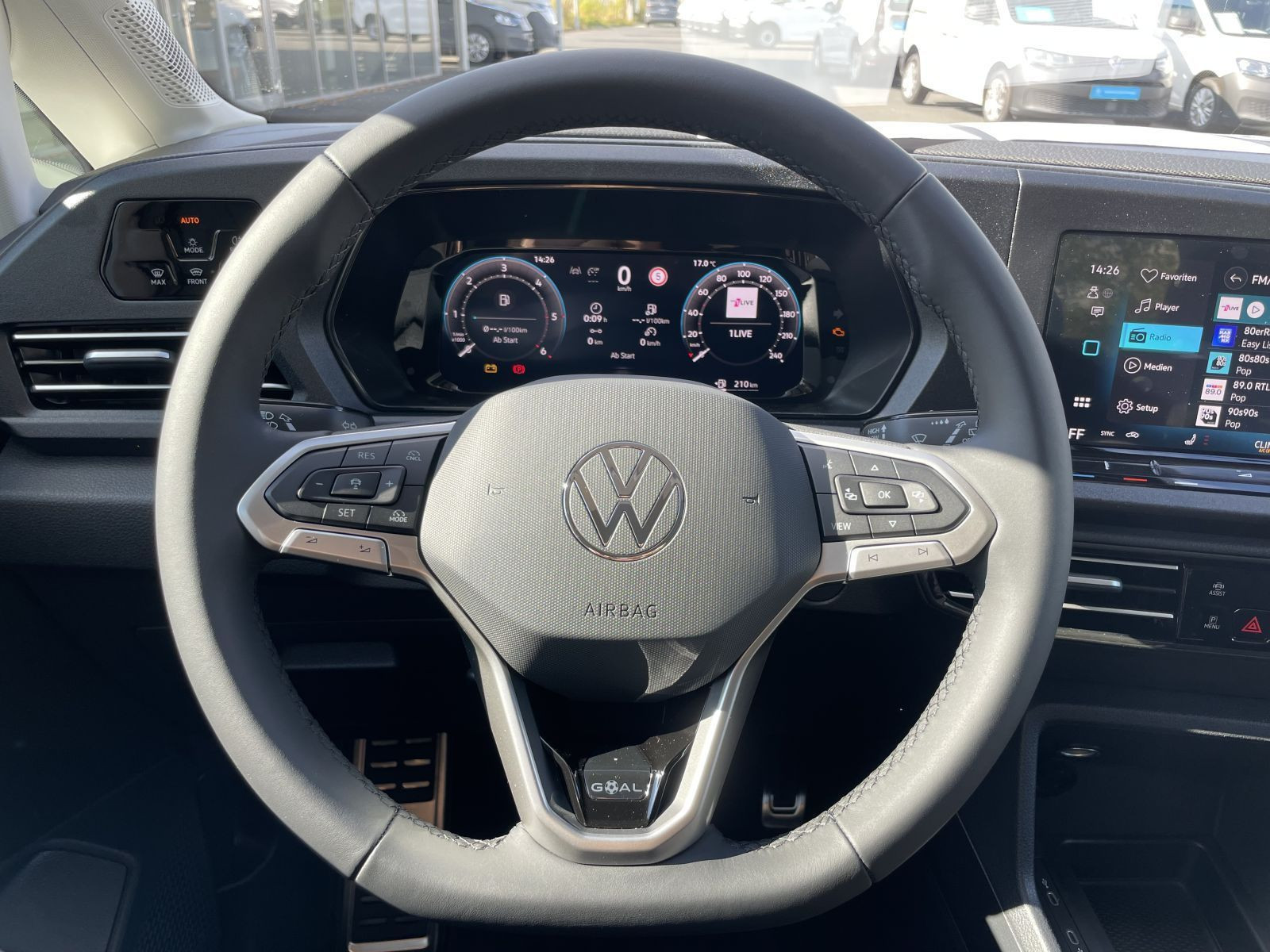 Volkswagen - Caddy_7