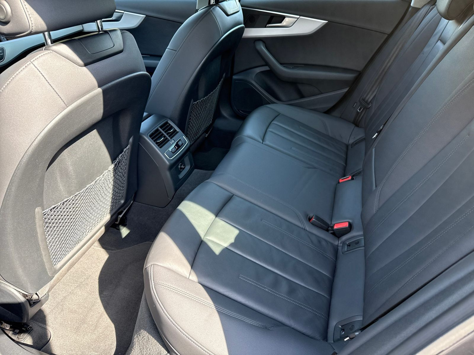 Audi - A4 Avant_14