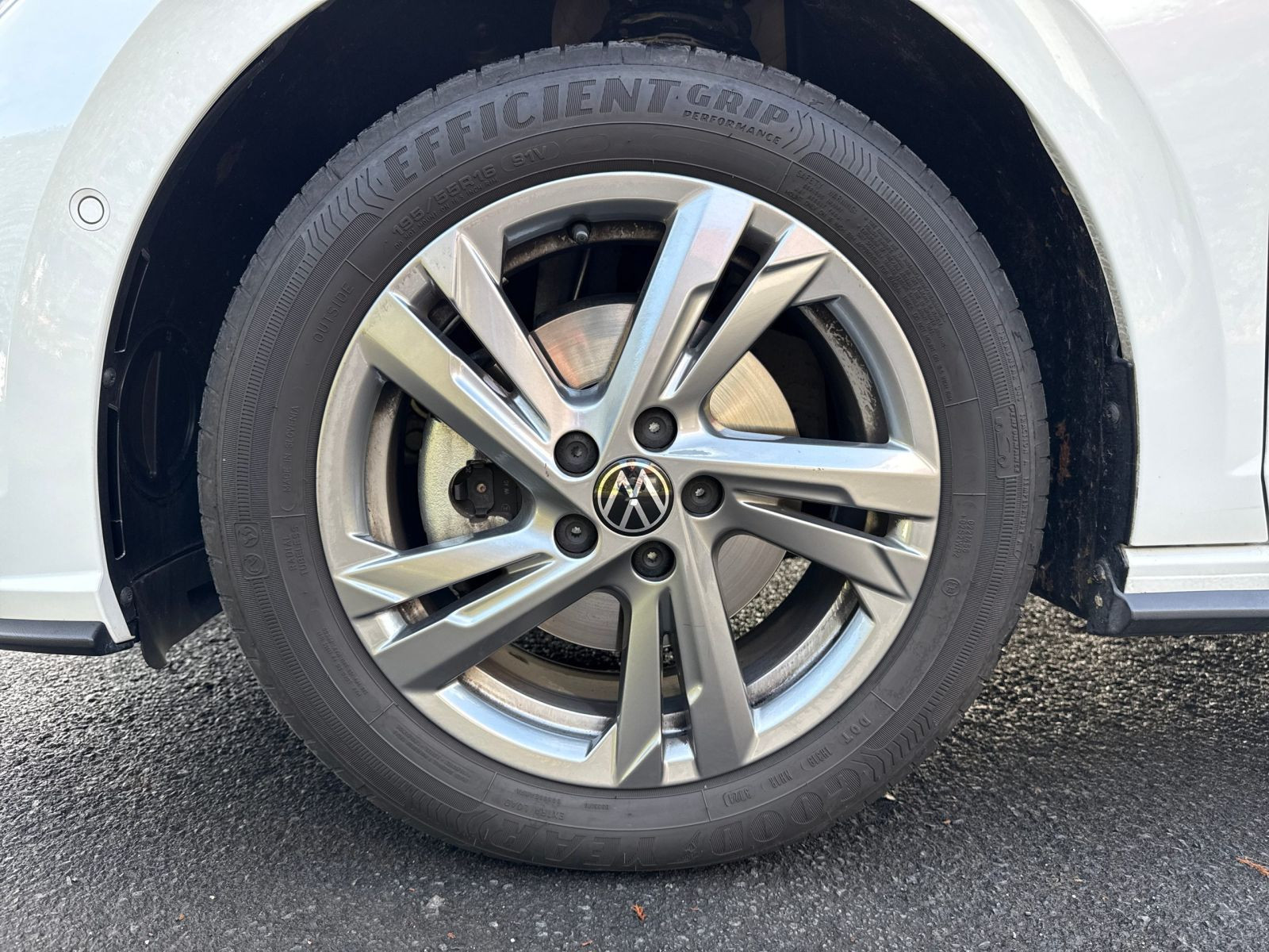 Volkswagen - Polo_9