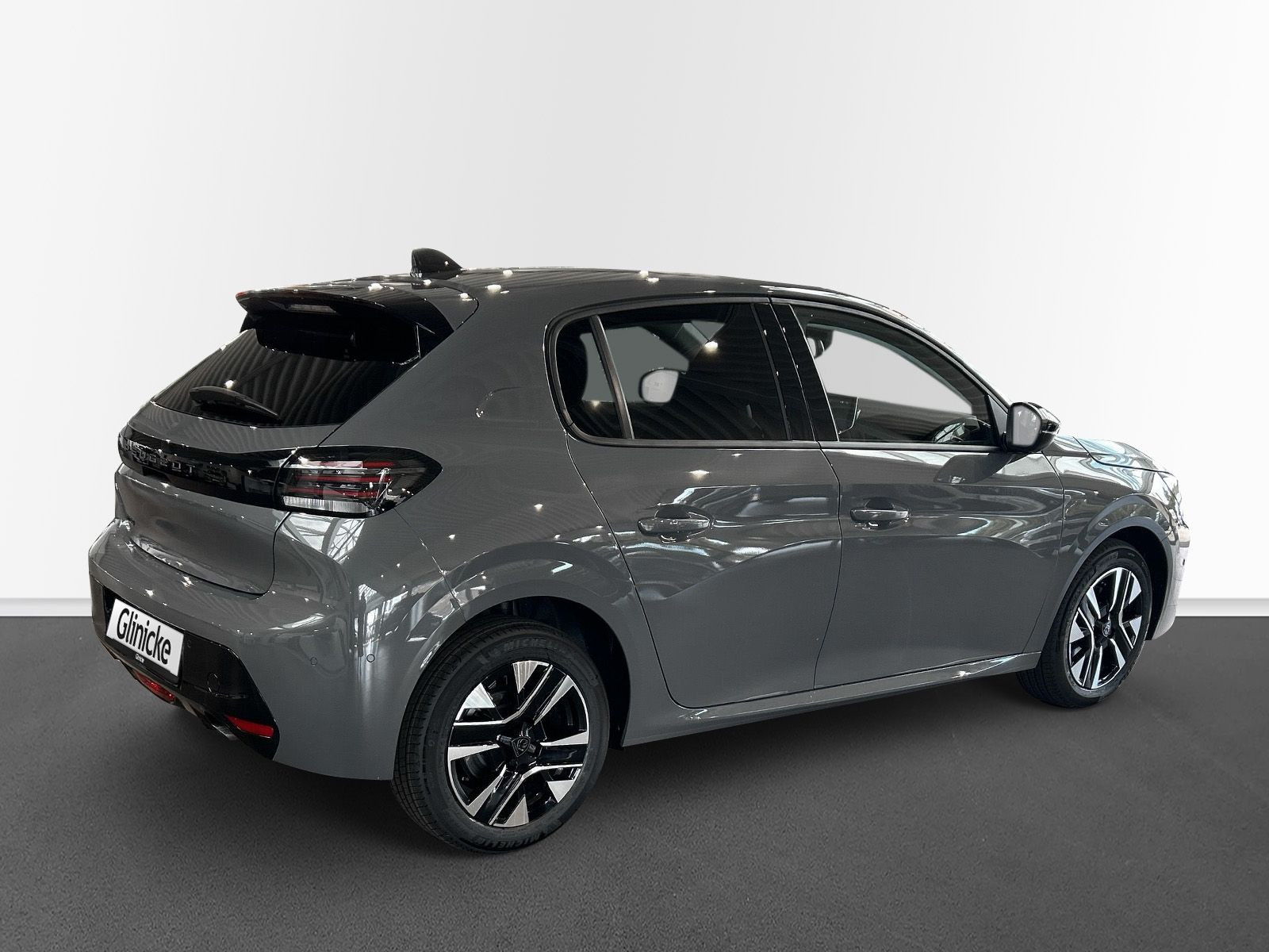 Peugeot - 208_4
