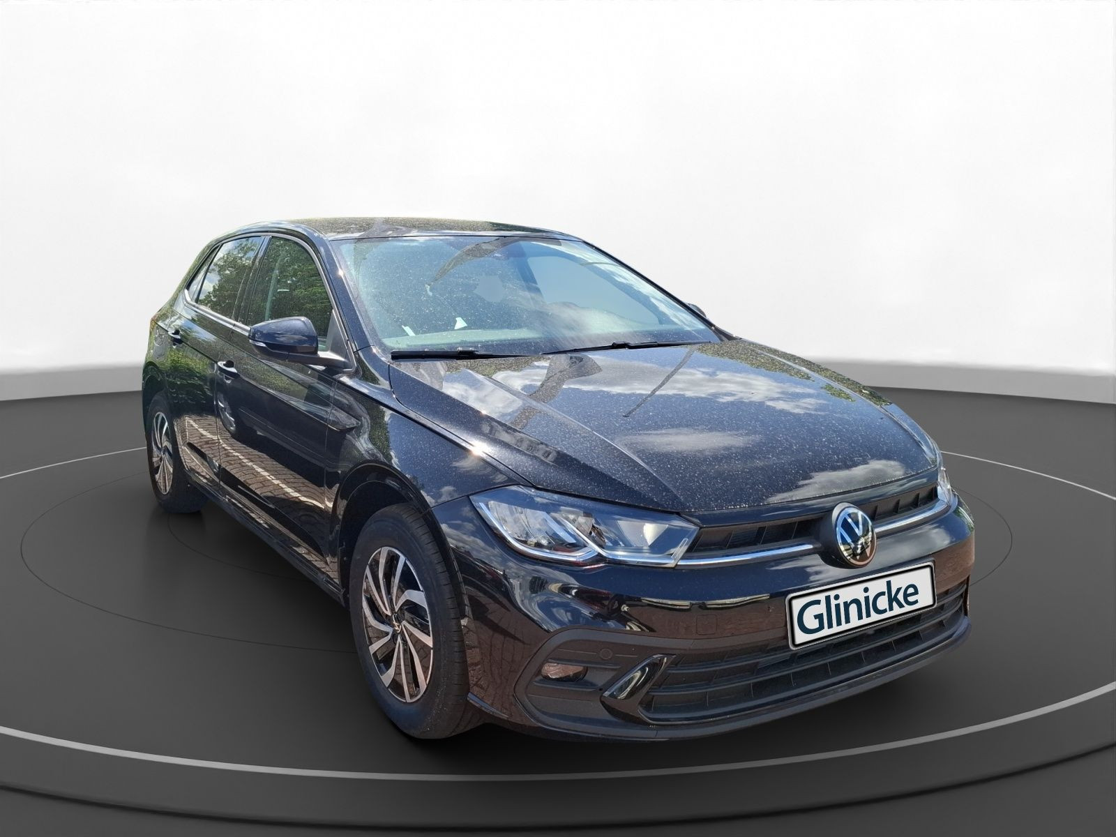 Volkswagen - Polo_12