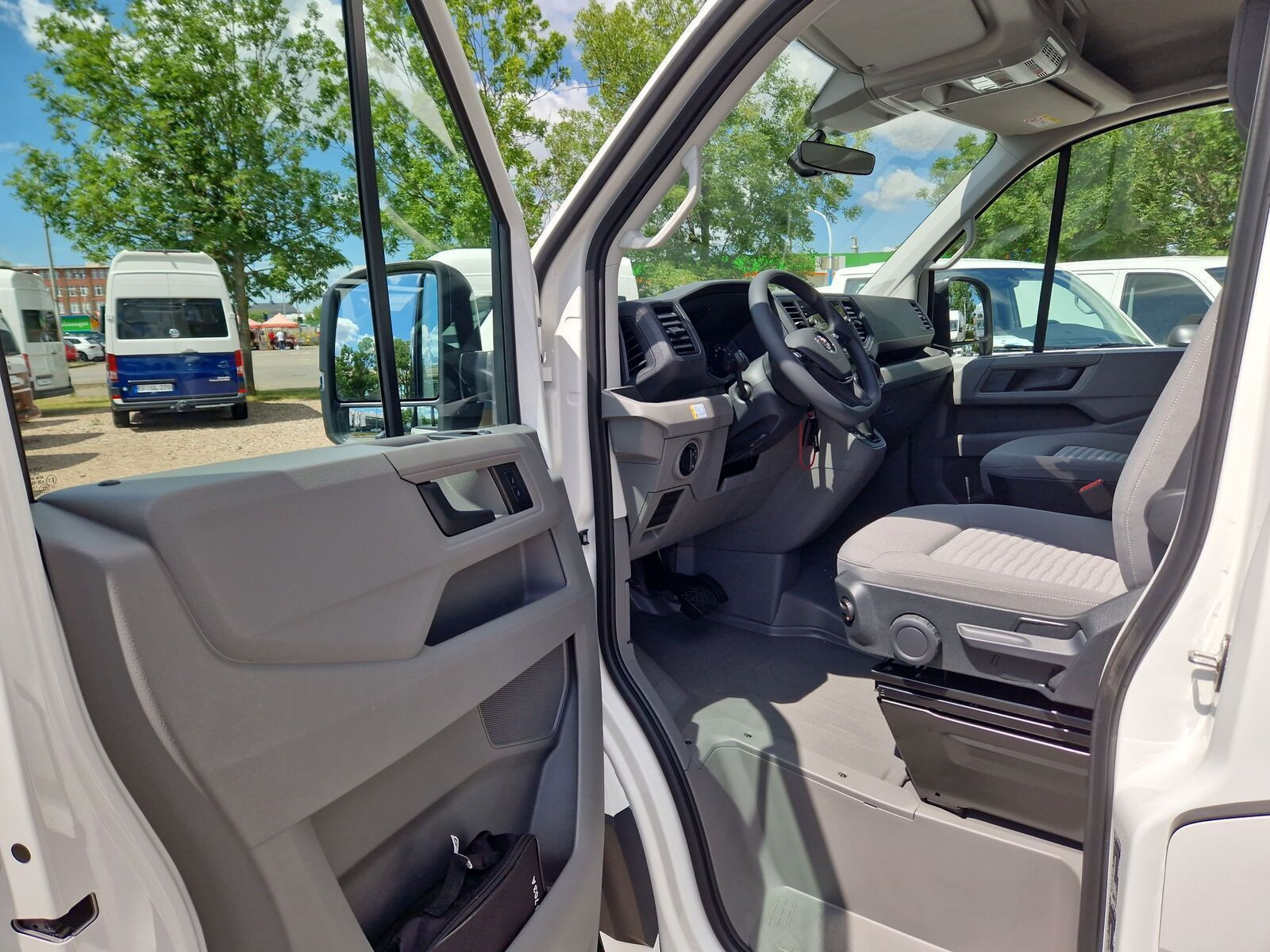 Volkswagen - Grand California 600_6