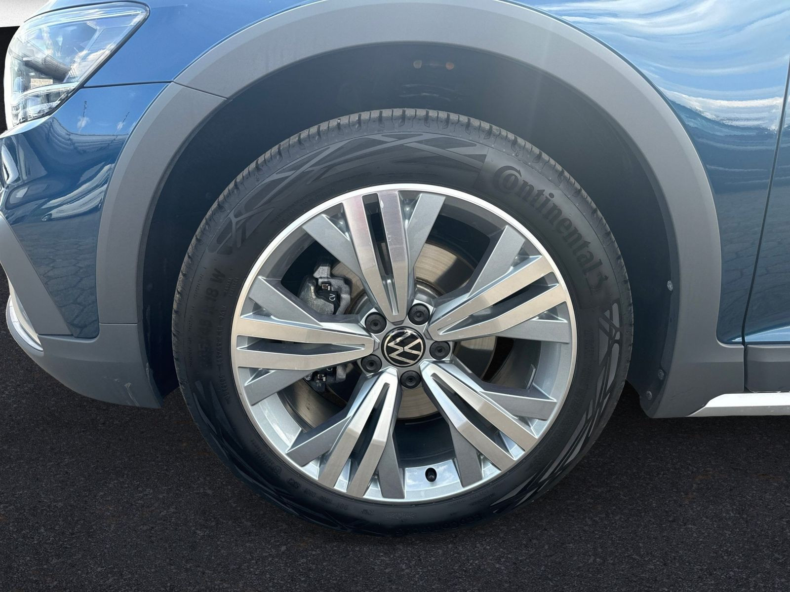 Volkswagen - Passat Alltrack_9
