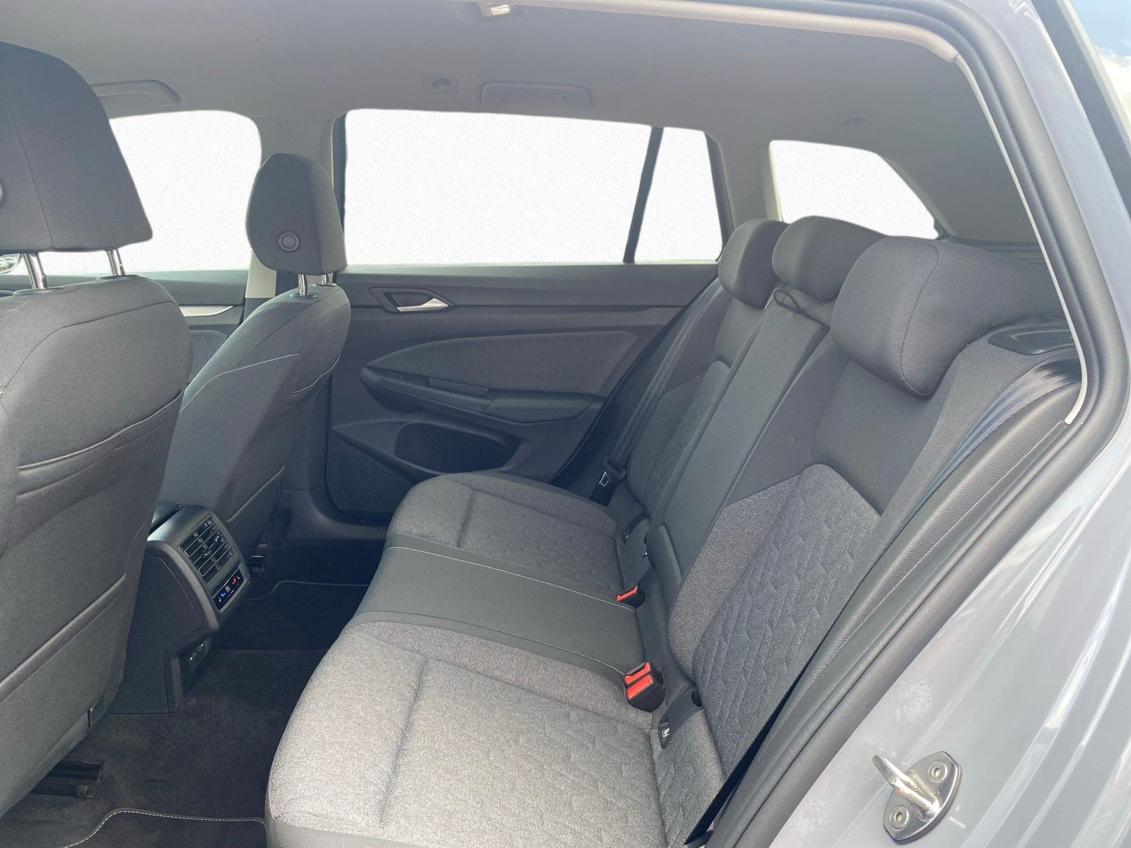 Volkswagen - Golf Variant_14