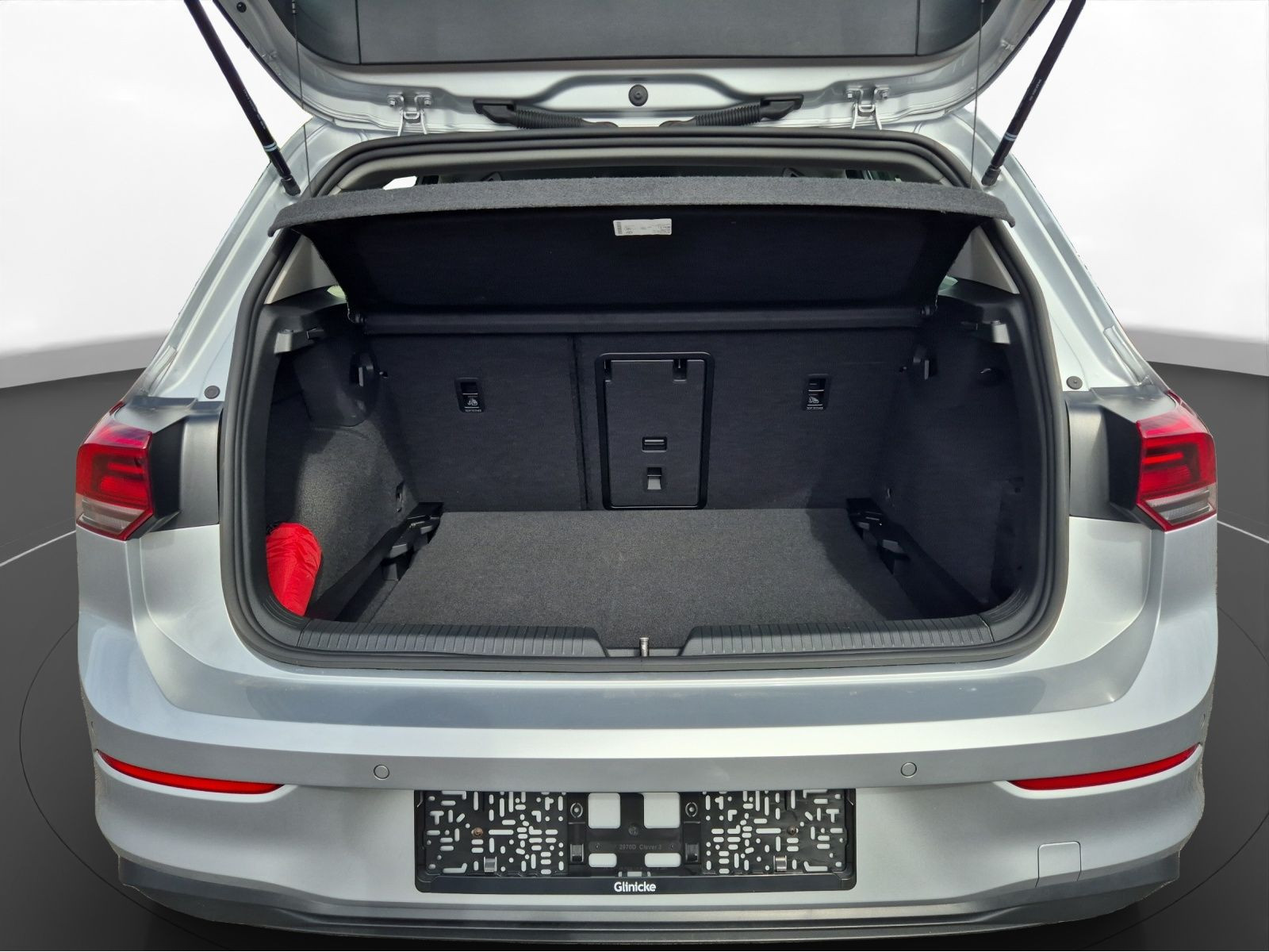 Volkswagen - Golf_10