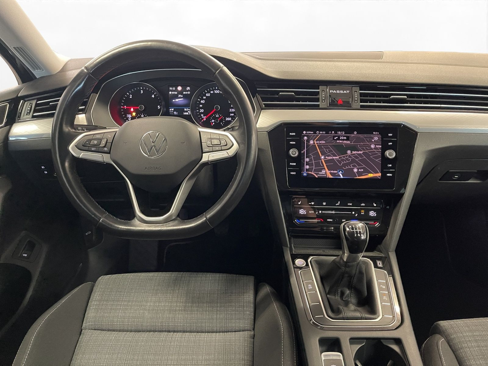 Volkswagen - Passat Variant_22